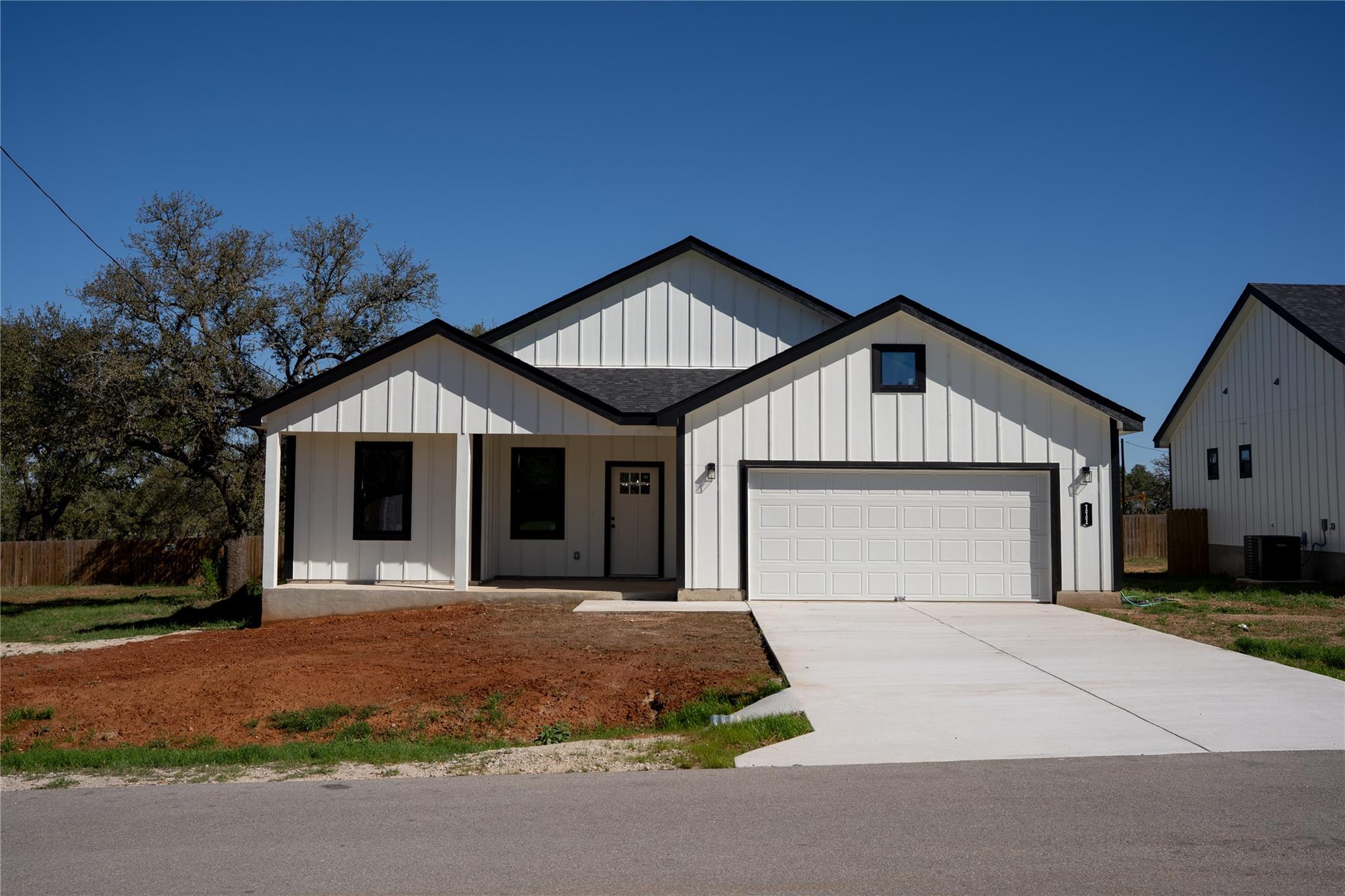 111 Autumn Sage Trl, Johnson City, TX 78636