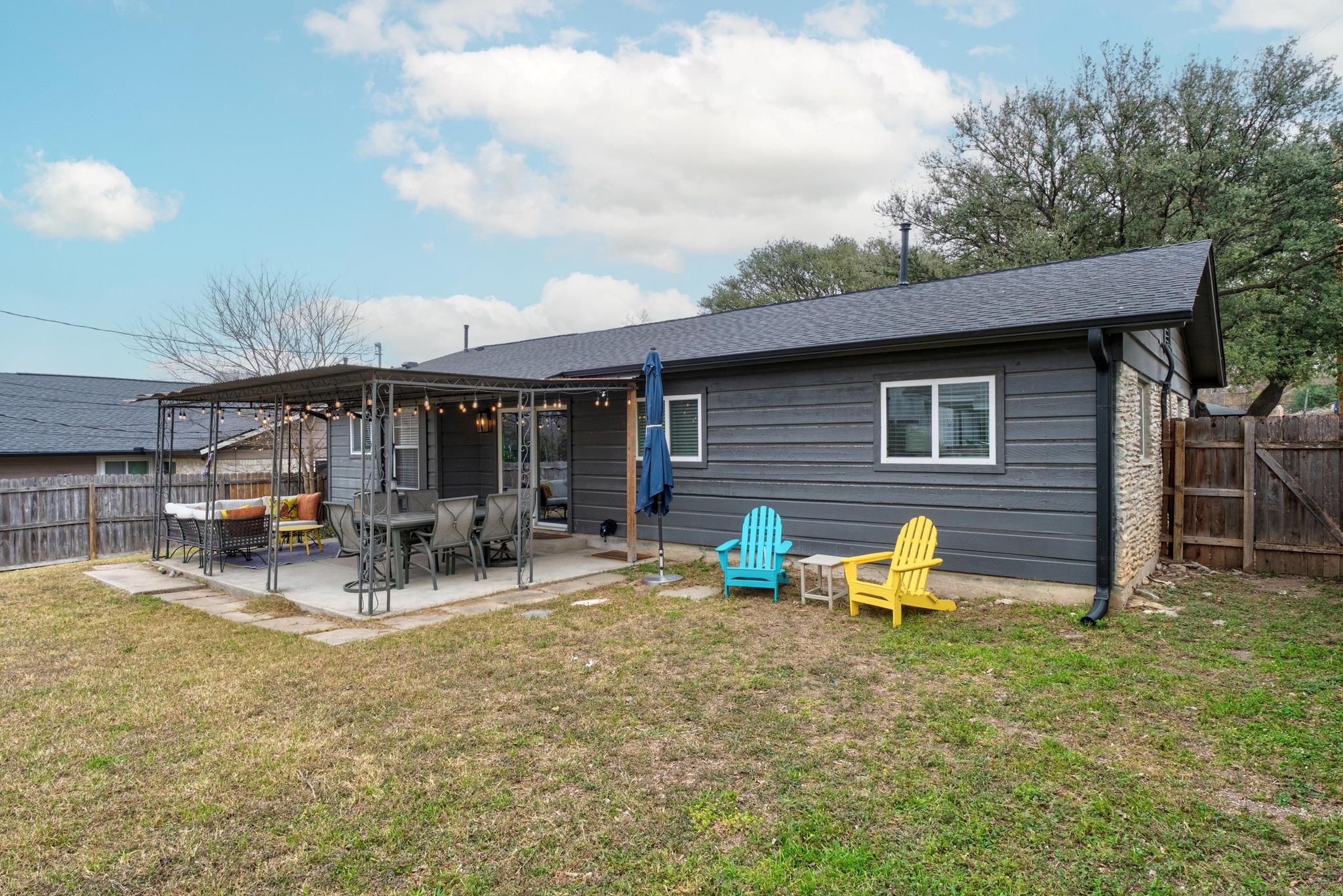 5203 Stone Gate Dr, Austin, TX 78721