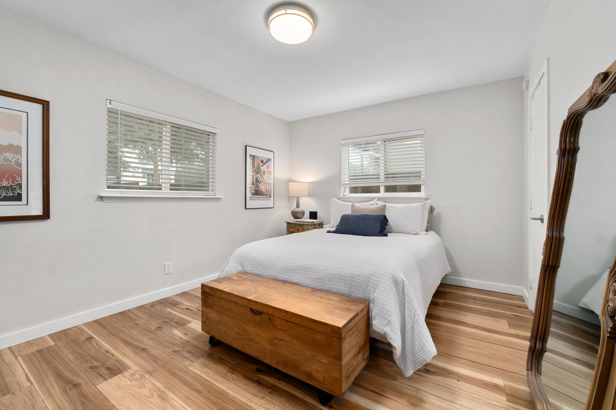 5203 Stone Gate Dr, Austin, TX 78721