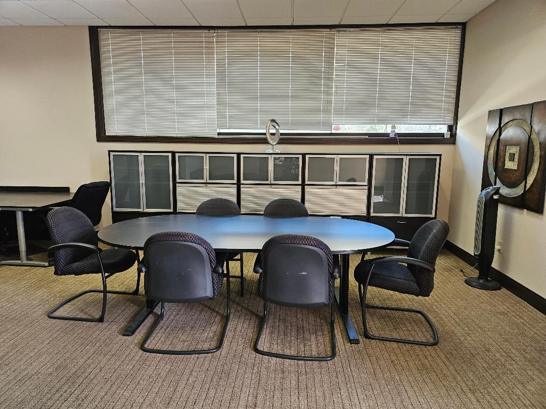 1225 N Avenue C, Elgin, TX 78621