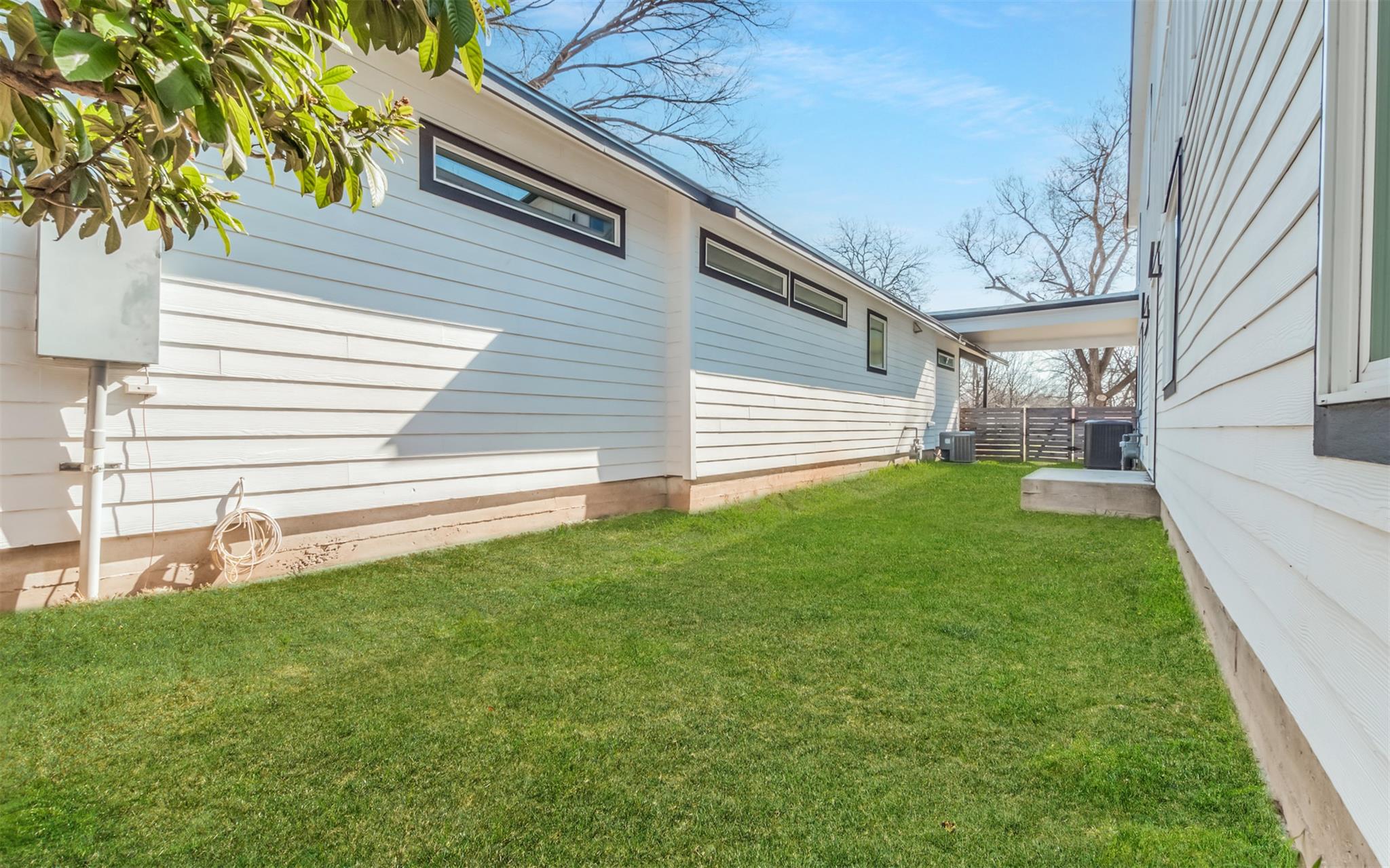 1130 Spur St # A, Austin, TX 78721