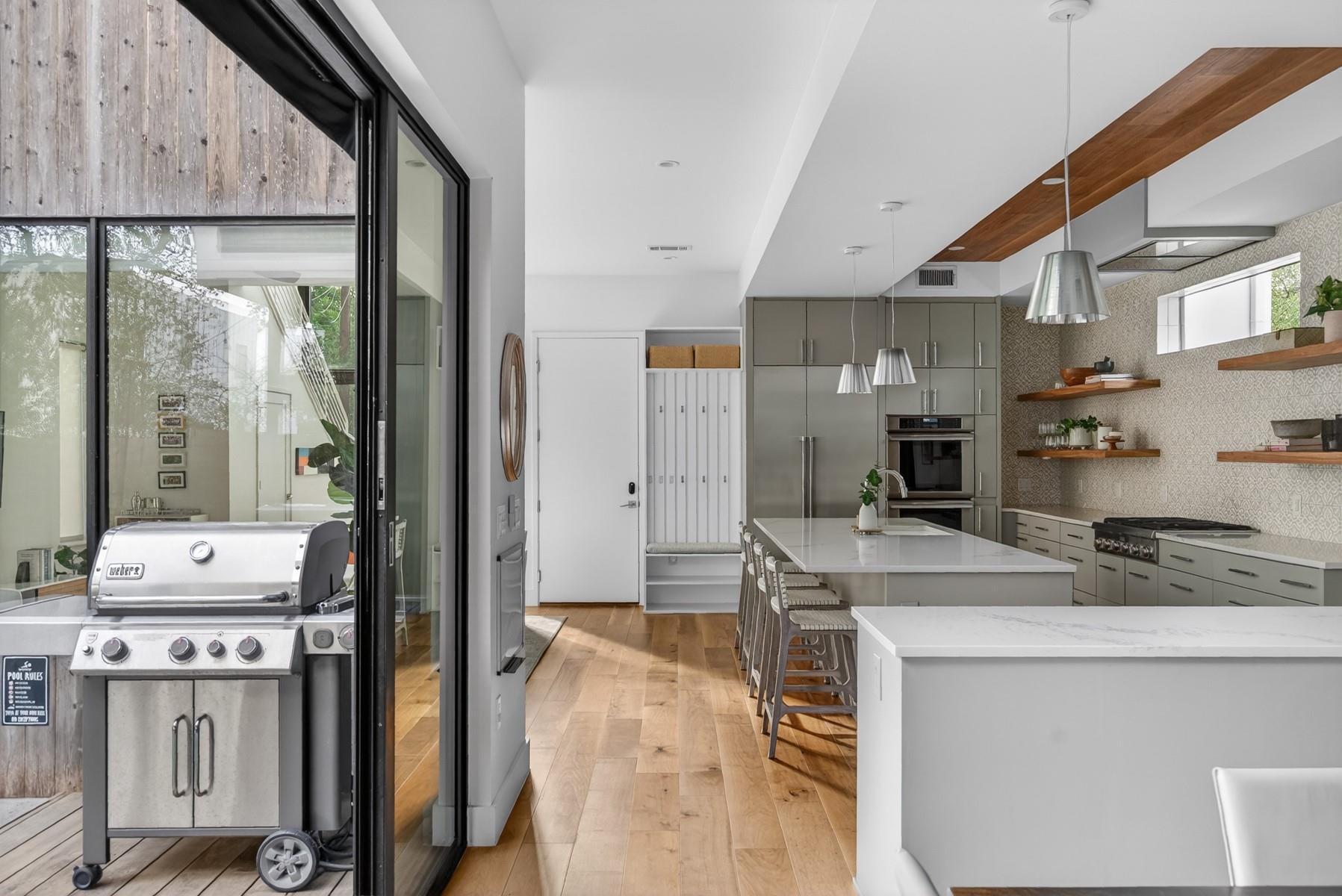 1605 Chelsea Ln # 1, Austin, TX 78704