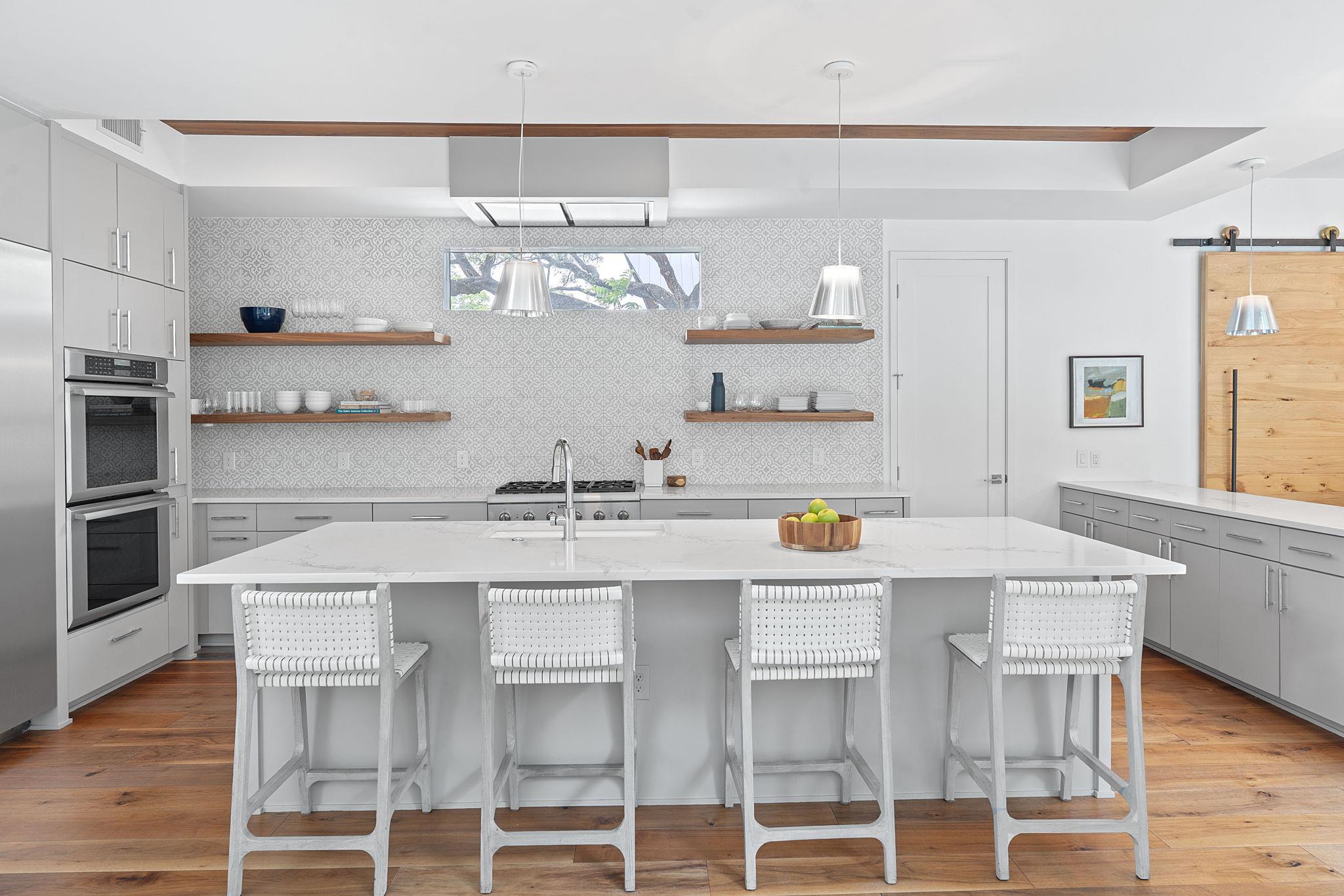 1605 Chelsea Ln # 1, Austin, TX 78704