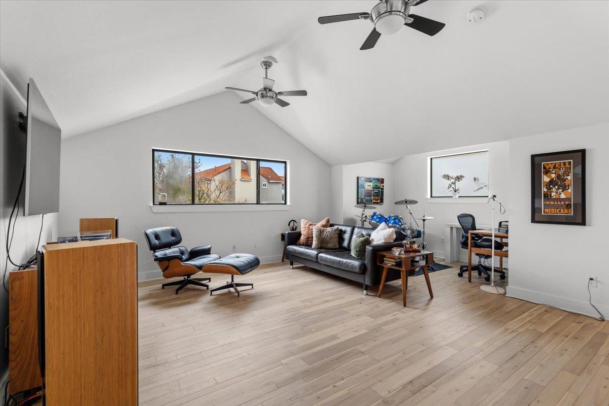 115 Havana St # A, Austin, TX 78704