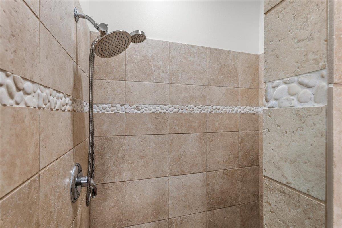 115 Havana St # A, Austin, TX 78704