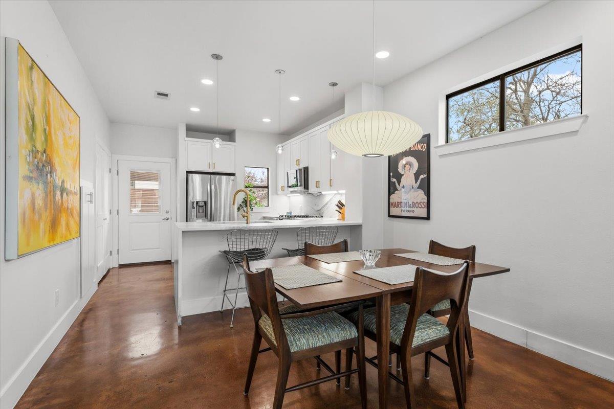 115 Havana St # A, Austin, TX 78704