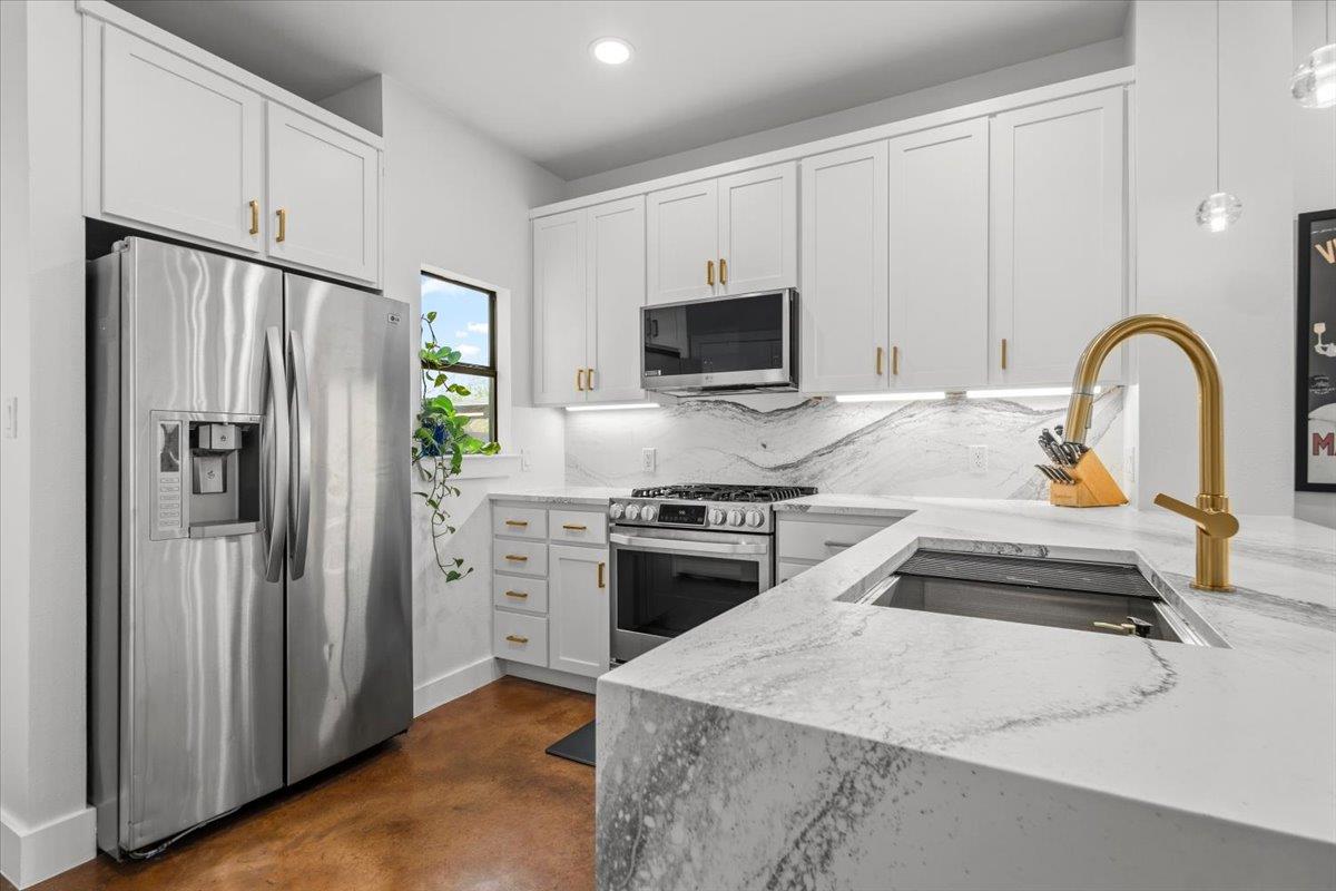 115 Havana St # A, Austin, TX 78704