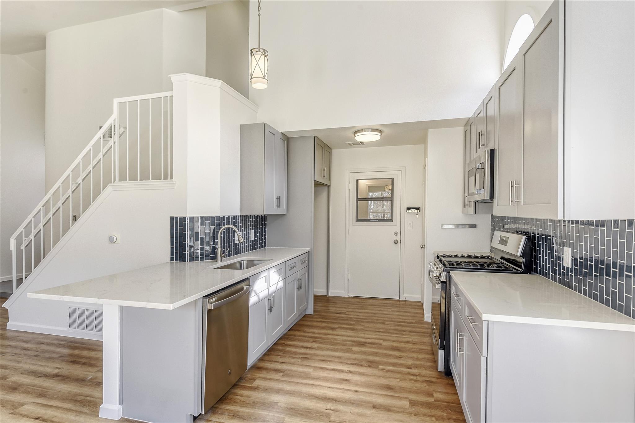 10728 N Platt River Dr, Austin, TX 78748