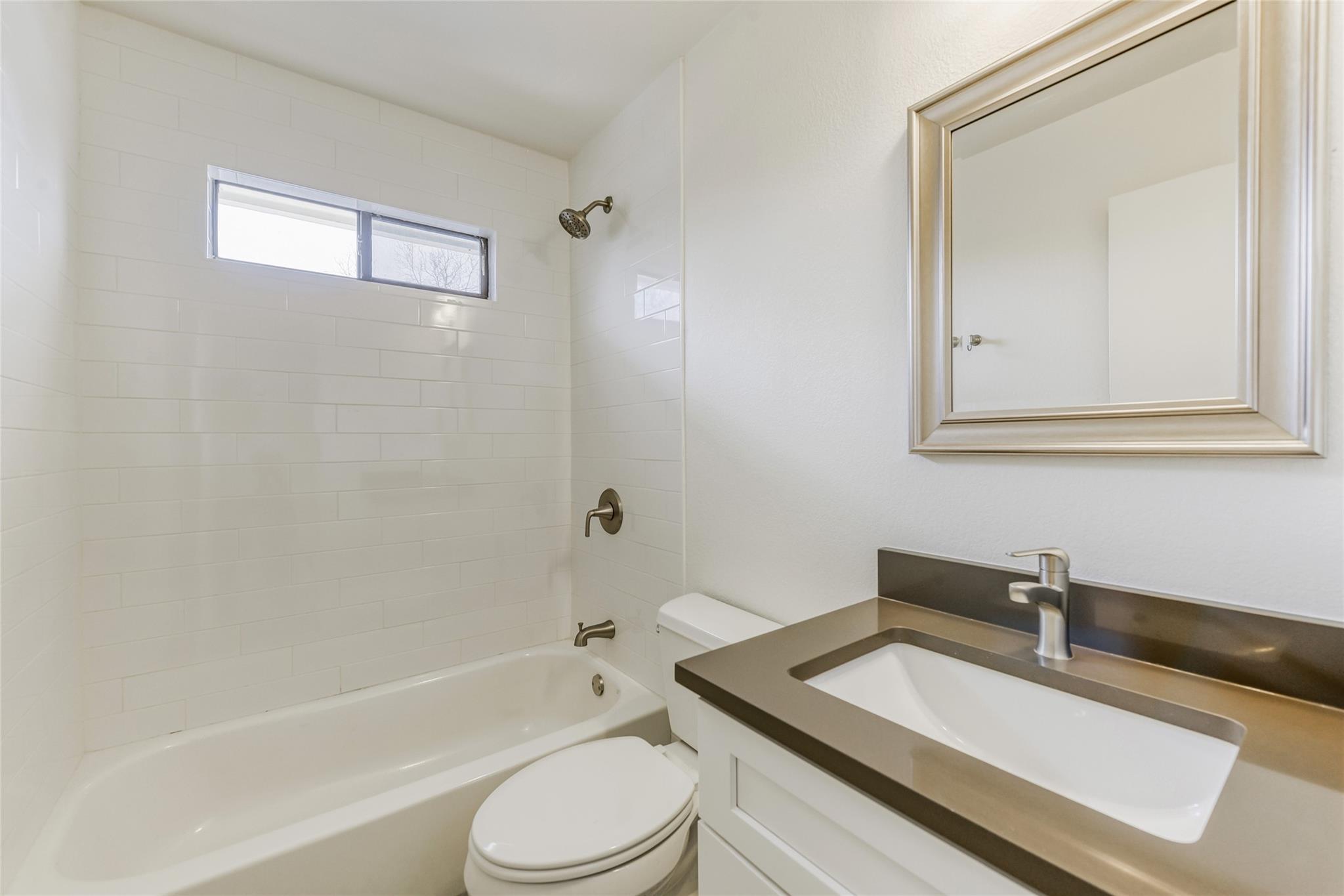 10728 N Platt River Dr, Austin, TX 78748