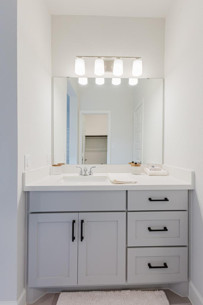 17512 Hattie Trce, Austin, TX 78738