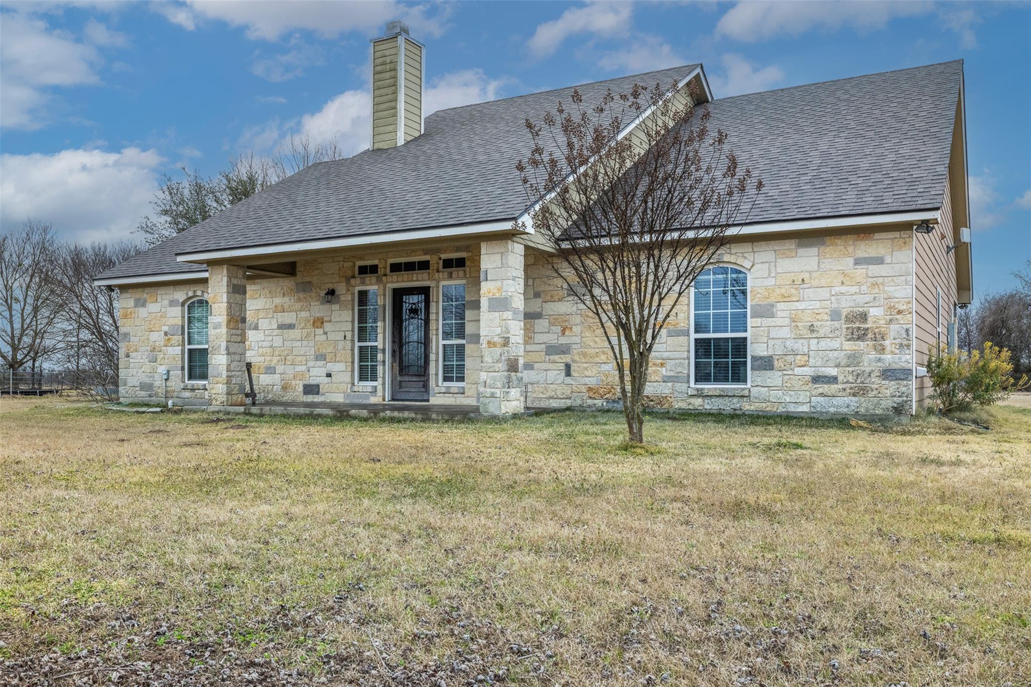 476 LCR 640, Groesbeck, TX 76642