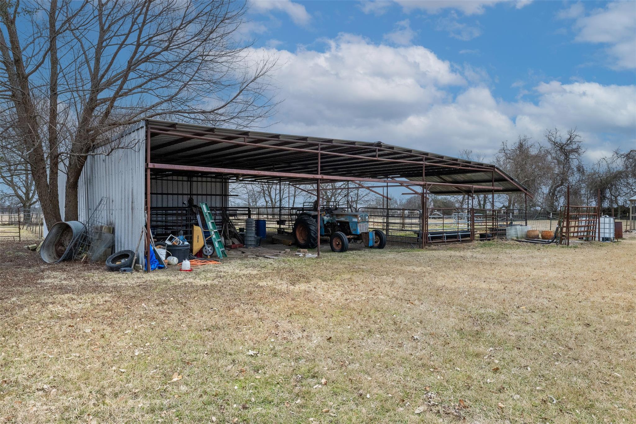 476 LCR 640, Groesbeck, TX 76642