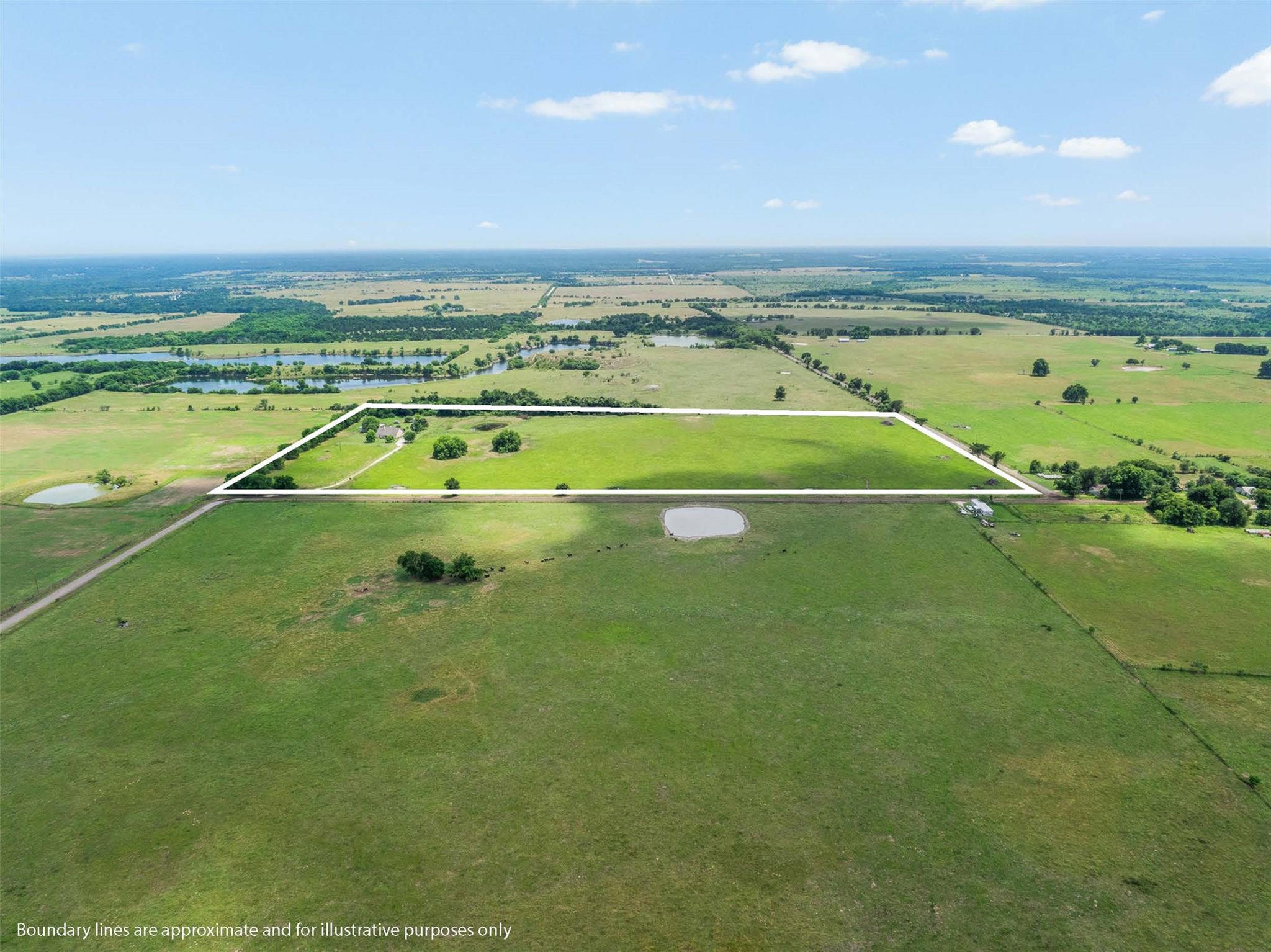 476 LCR 640, Groesbeck, TX 76642