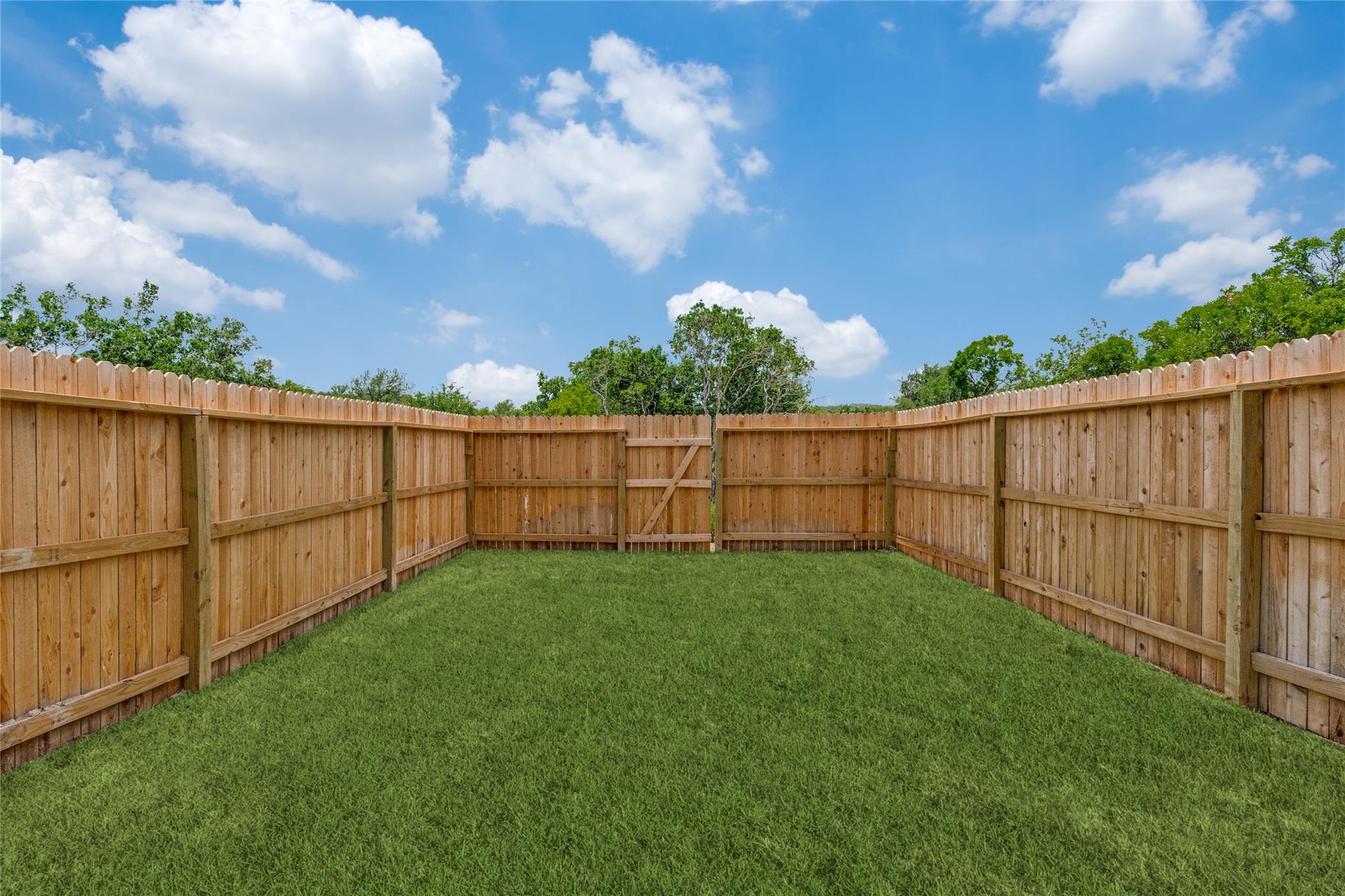 721 Ryan Xing Xing, San Antonio, TX 78253