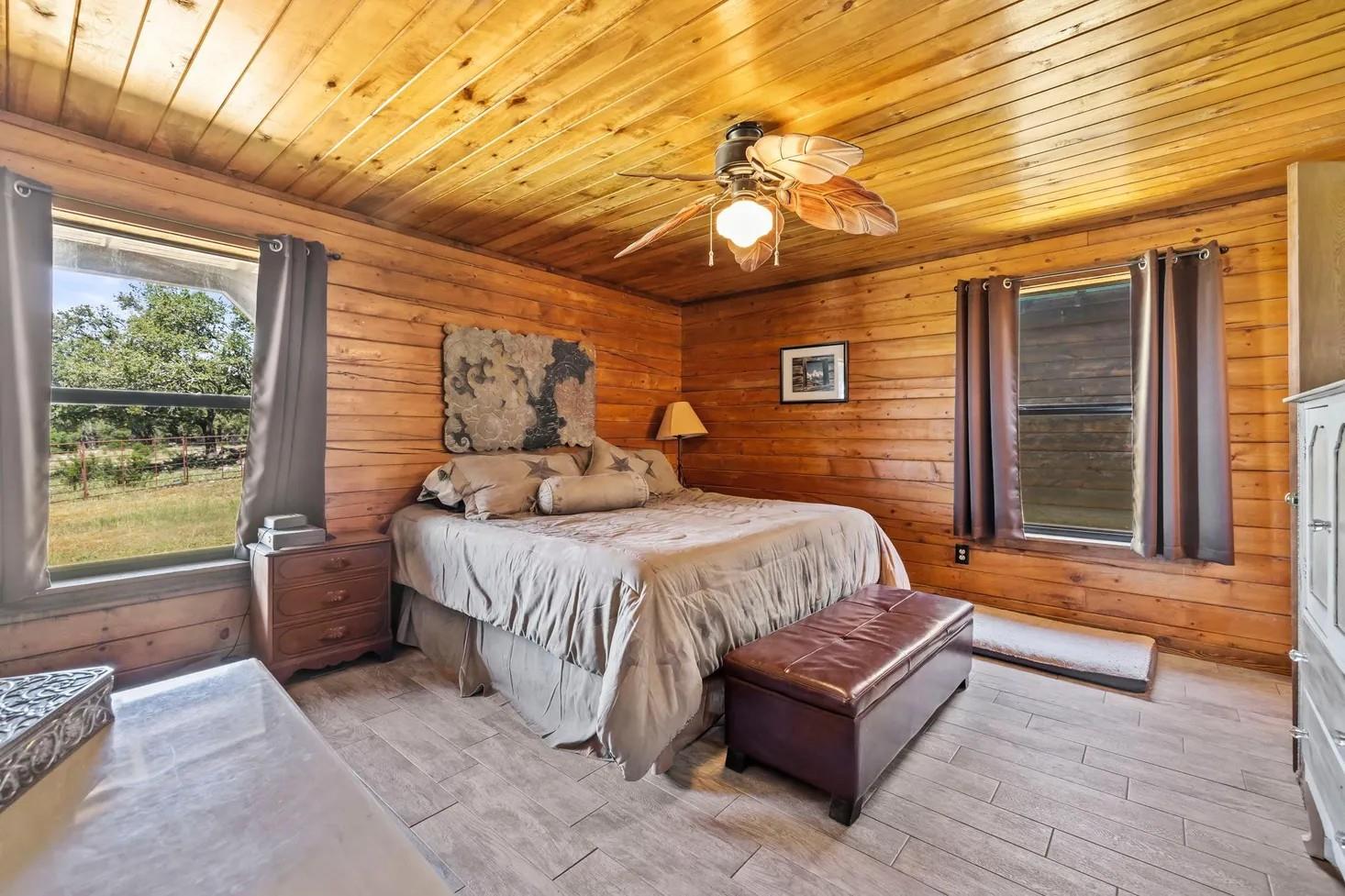 2102 Private Road 1377, Lampasas, TX 76550