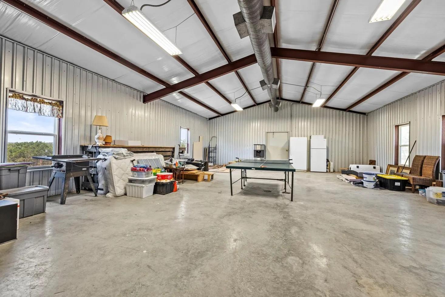 2102 Private Road 1377, Lampasas, TX 76550