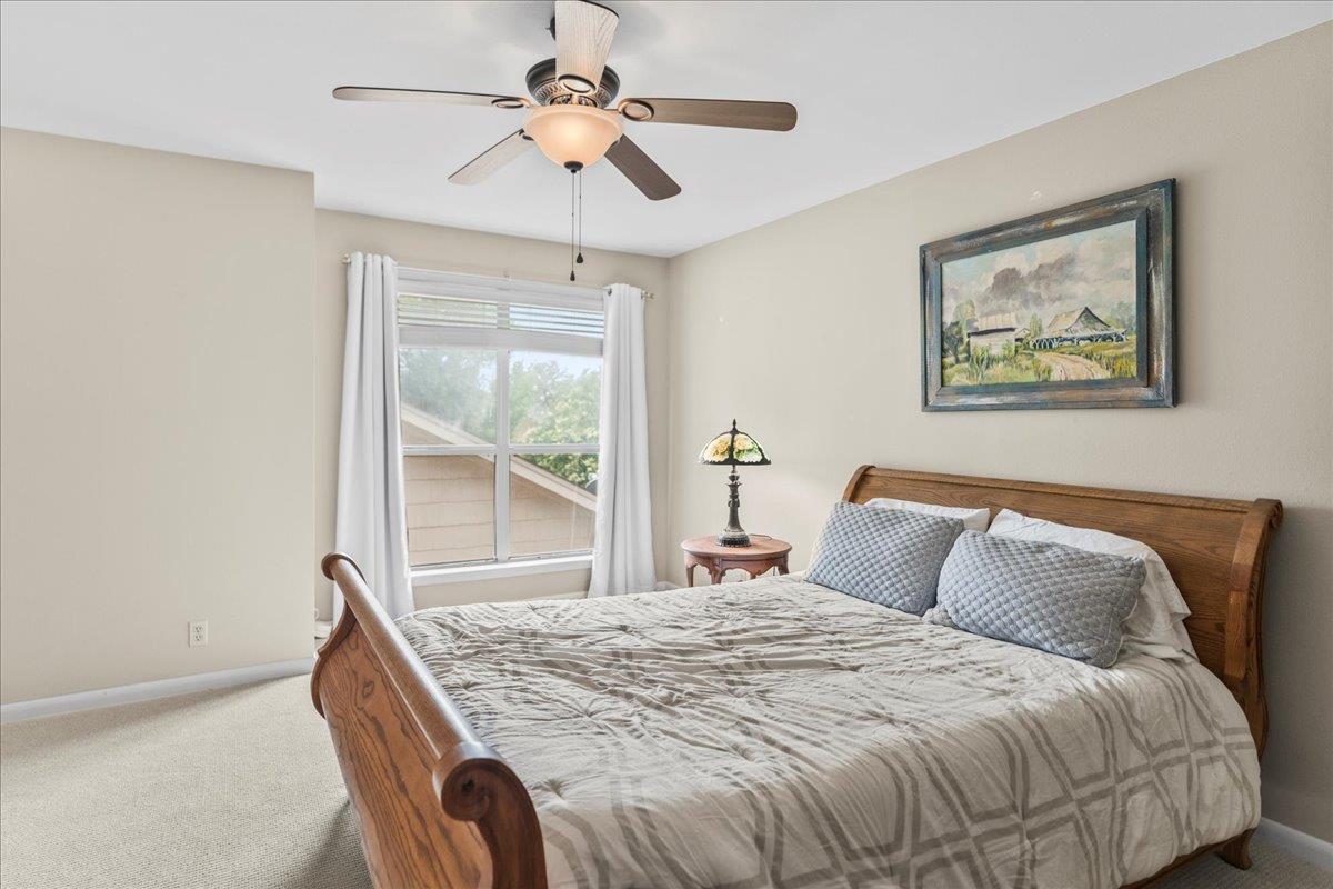 10920 Crown Colony Dr # C, Austin, TX 78747