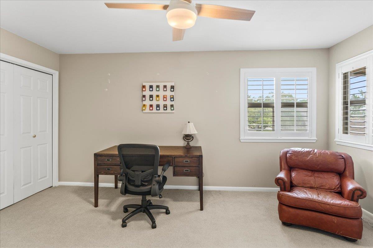 10920 Crown Colony Dr # C, Austin, TX 78747