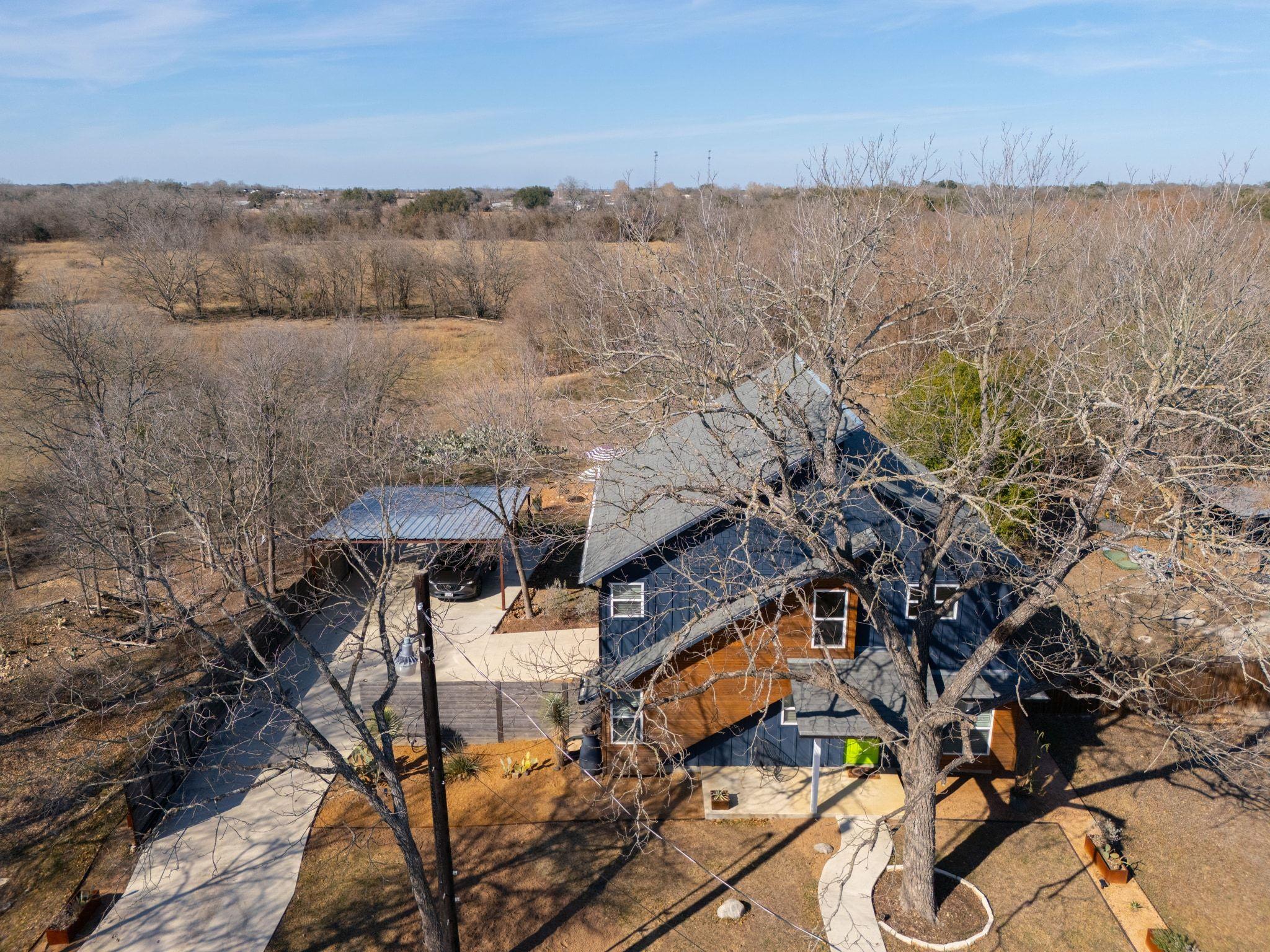 739 Pear St, Lockhart, TX 78644