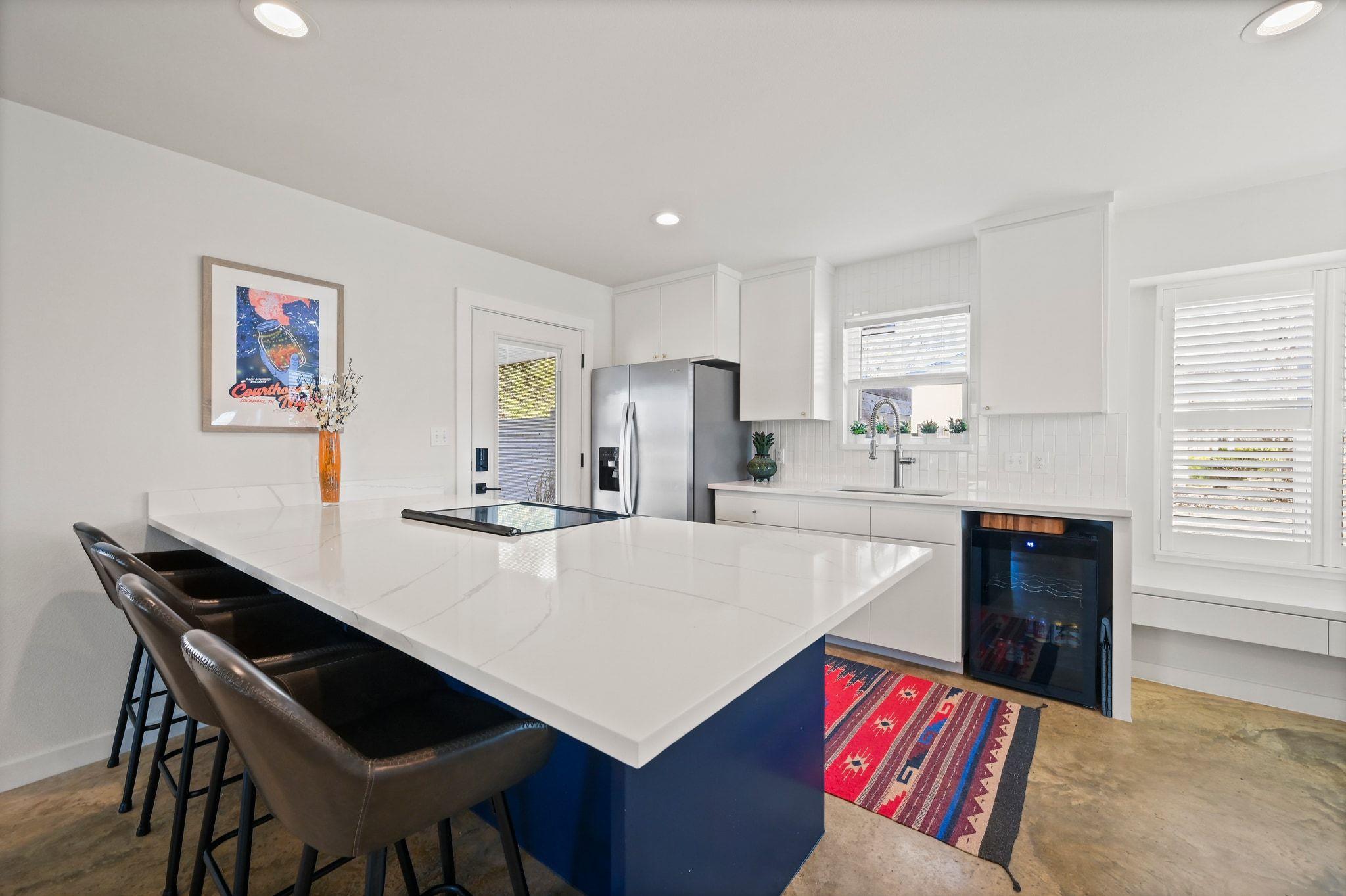 739 Pear St, Lockhart, TX 78644