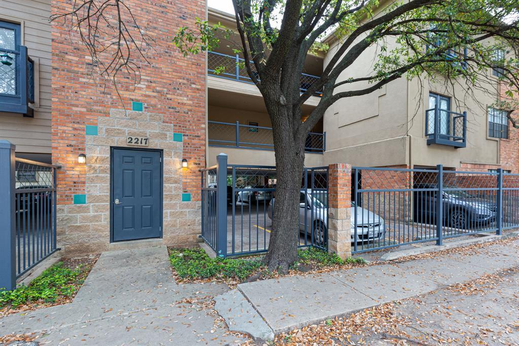 914 W 22nd 1/2 St # 304, Austin, TX 78705
