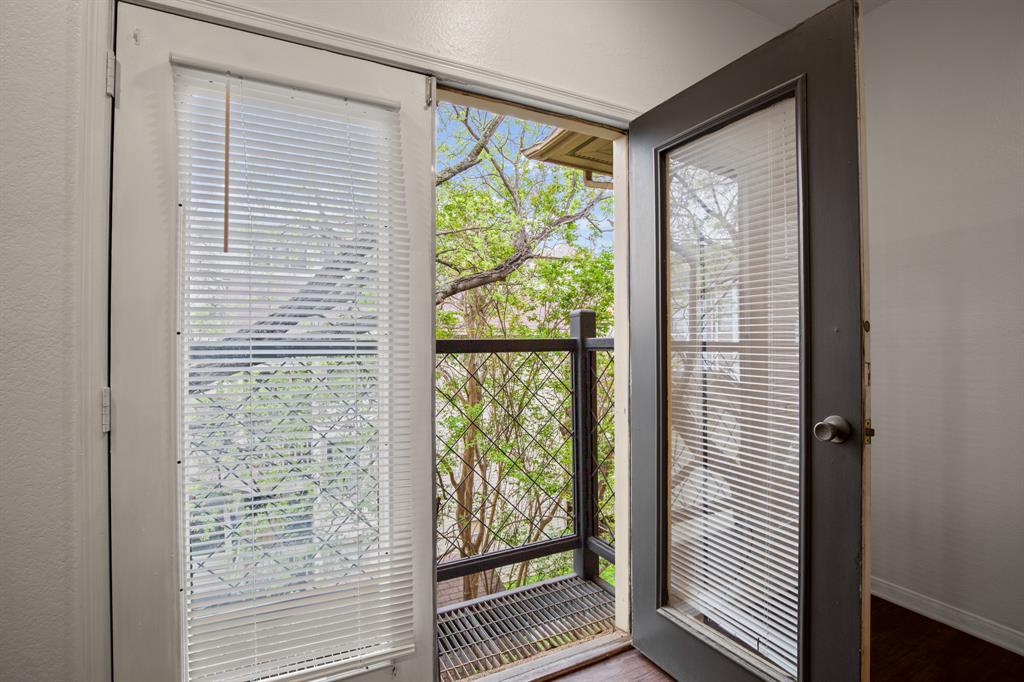 914 W 22nd 1/2 St # 304, Austin, TX 78705