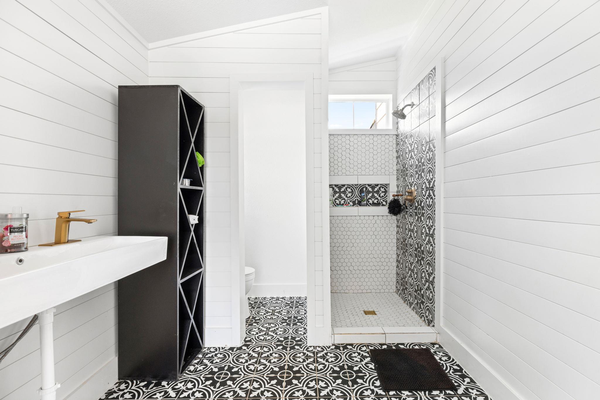 1534 Pasture Springs Rd, Harper, TX 78631