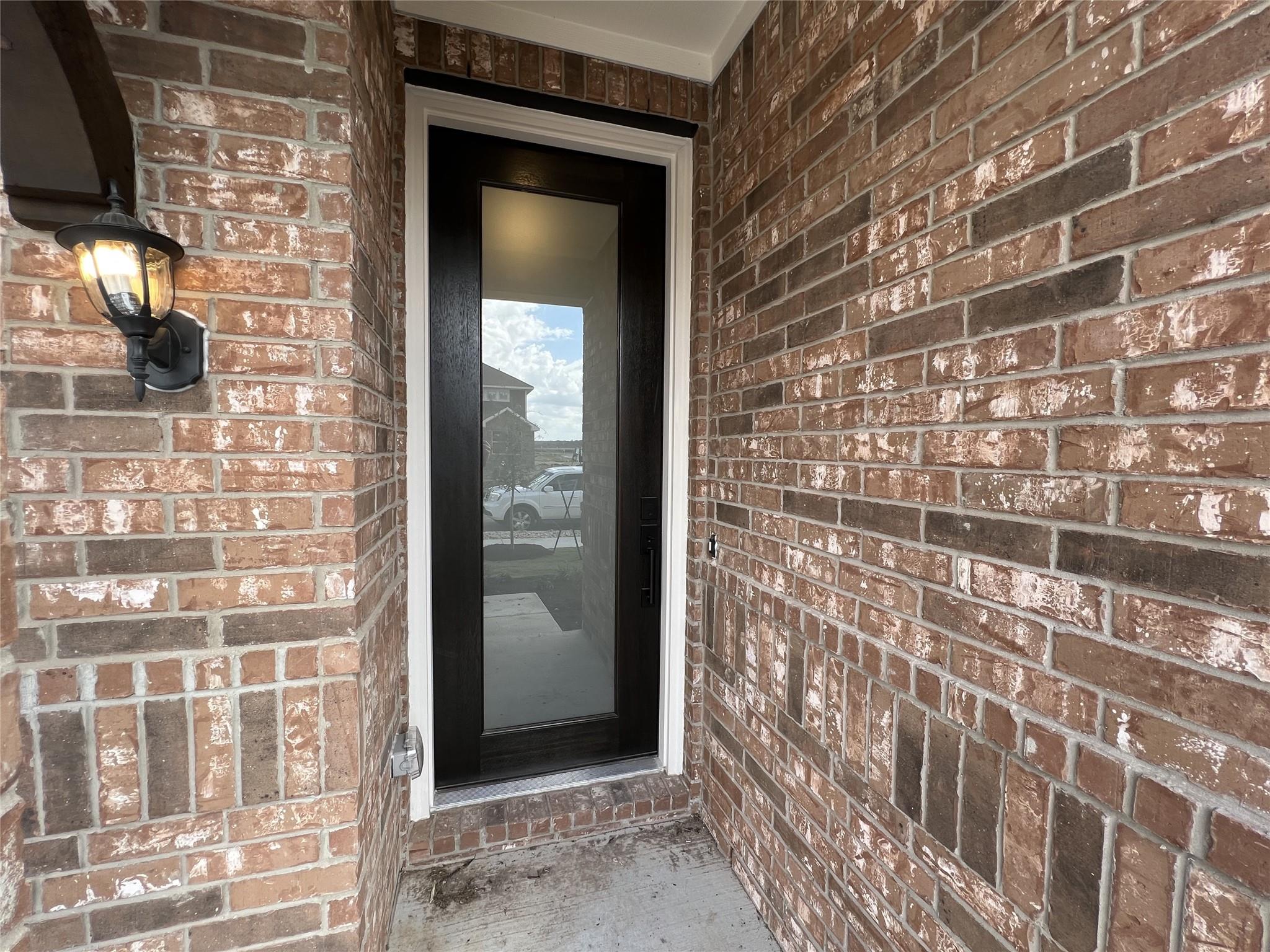 329 Willow Heights Dr, Hutto, TX 78634