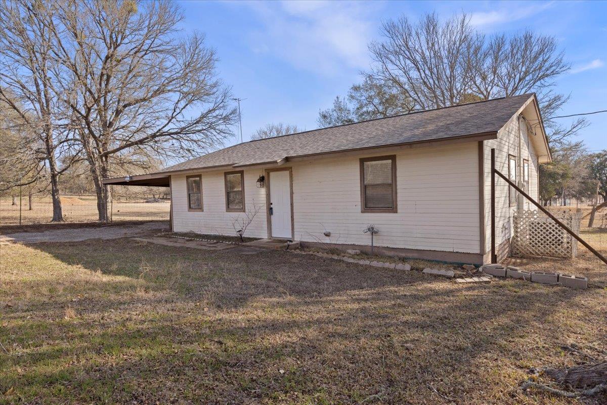 303 Ponderosa Rd, Bastrop, TX 78602