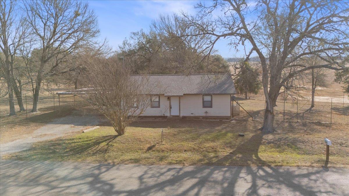303 Ponderosa Rd, Bastrop, TX 78602