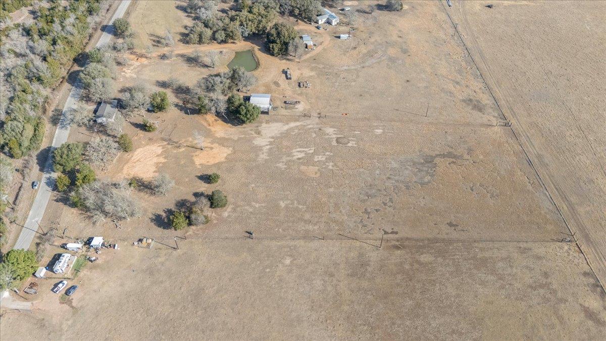 303 Ponderosa Rd, Bastrop, TX 78602