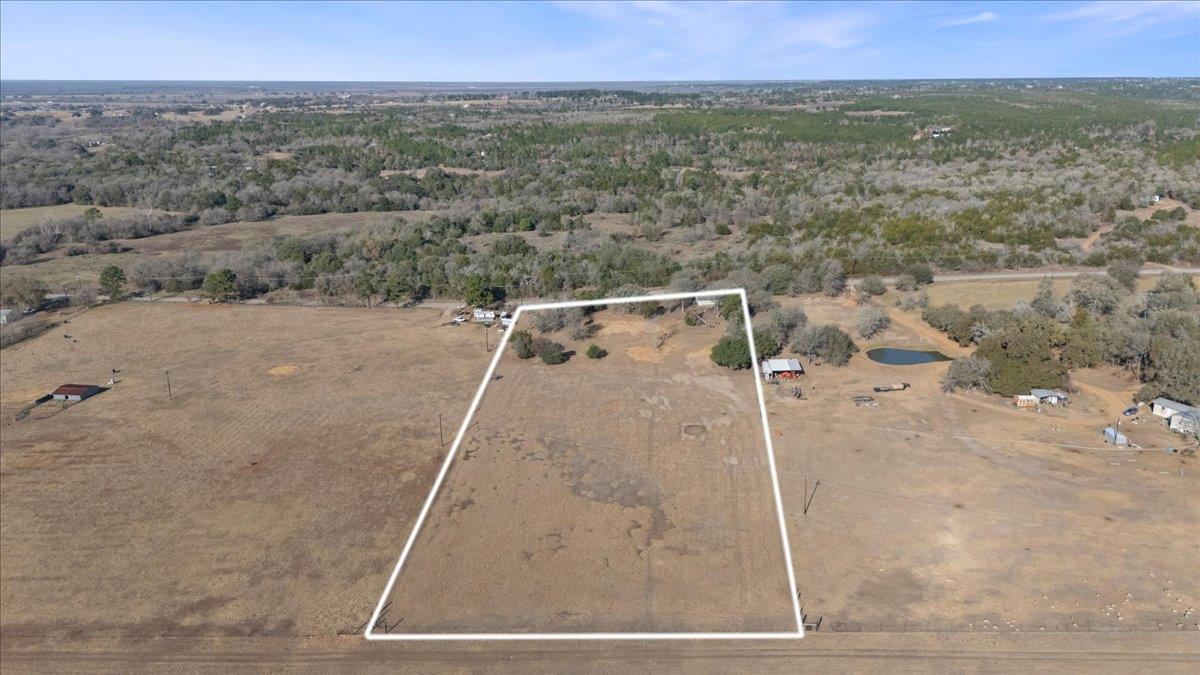 303 Ponderosa Rd, Bastrop, TX 78602