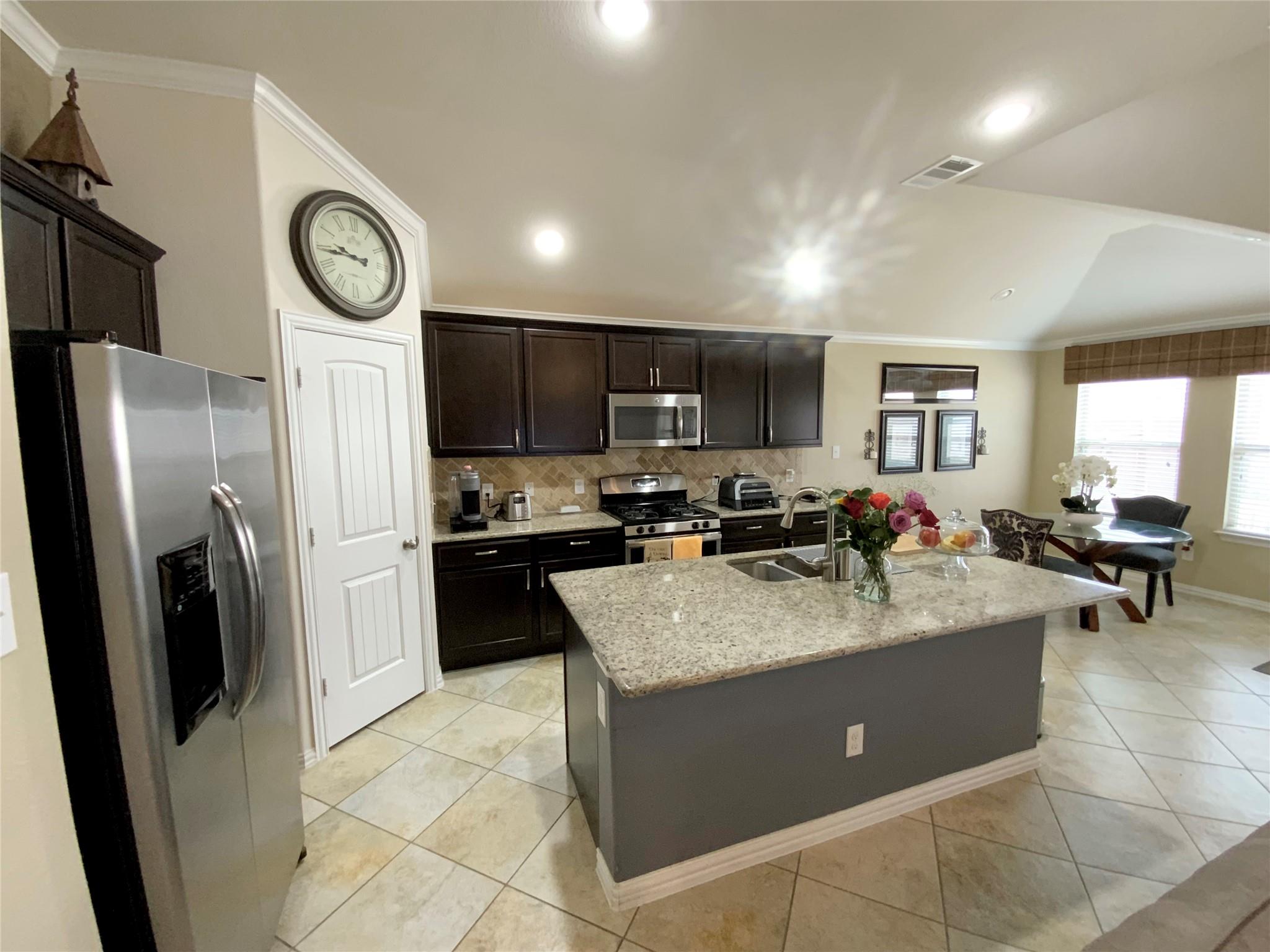 4536 Chestnut Meadows Bnd, Georgetown, TX 78626