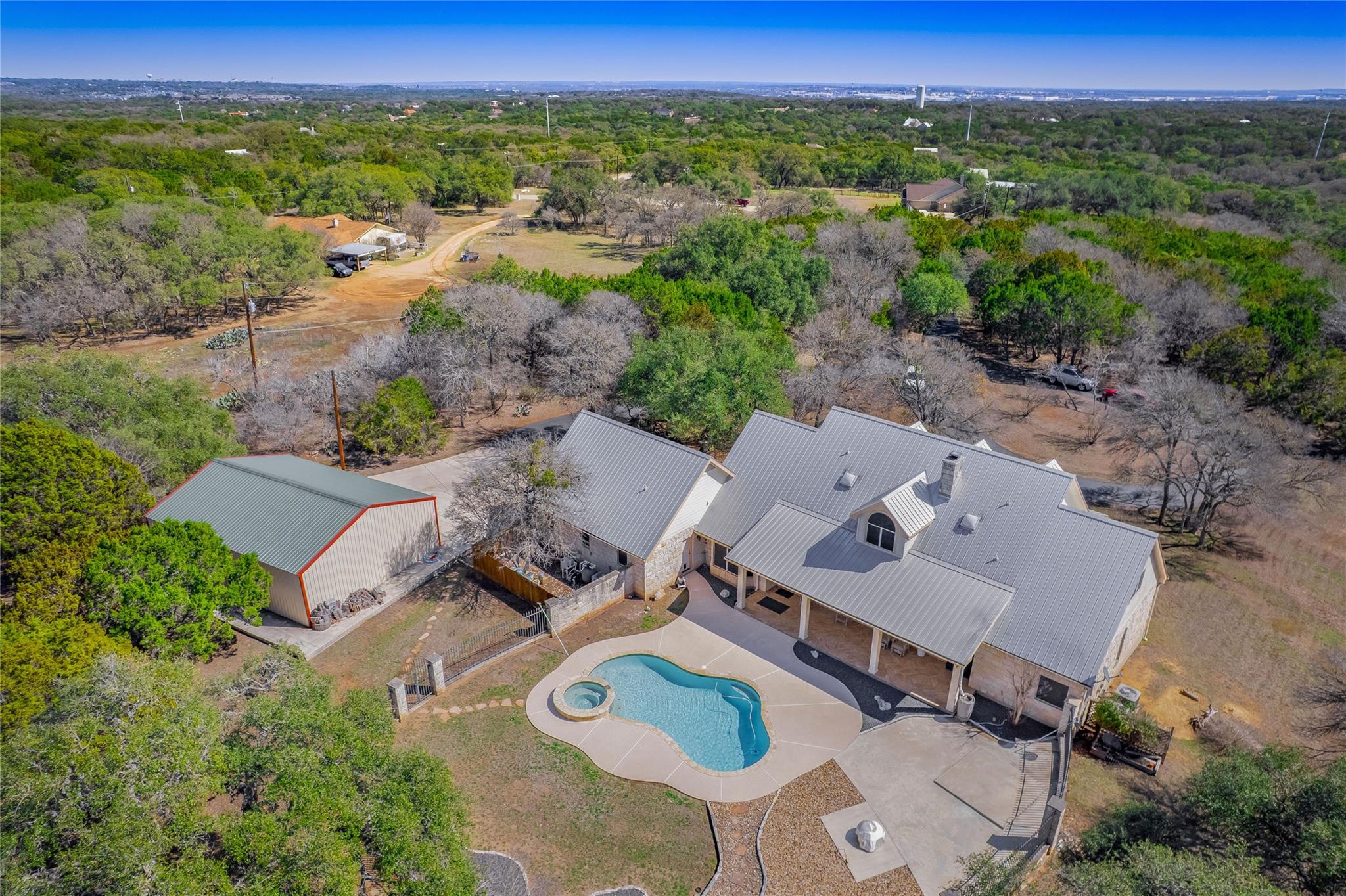 2910 Paso Del Robles, San Marcos, TX 78666