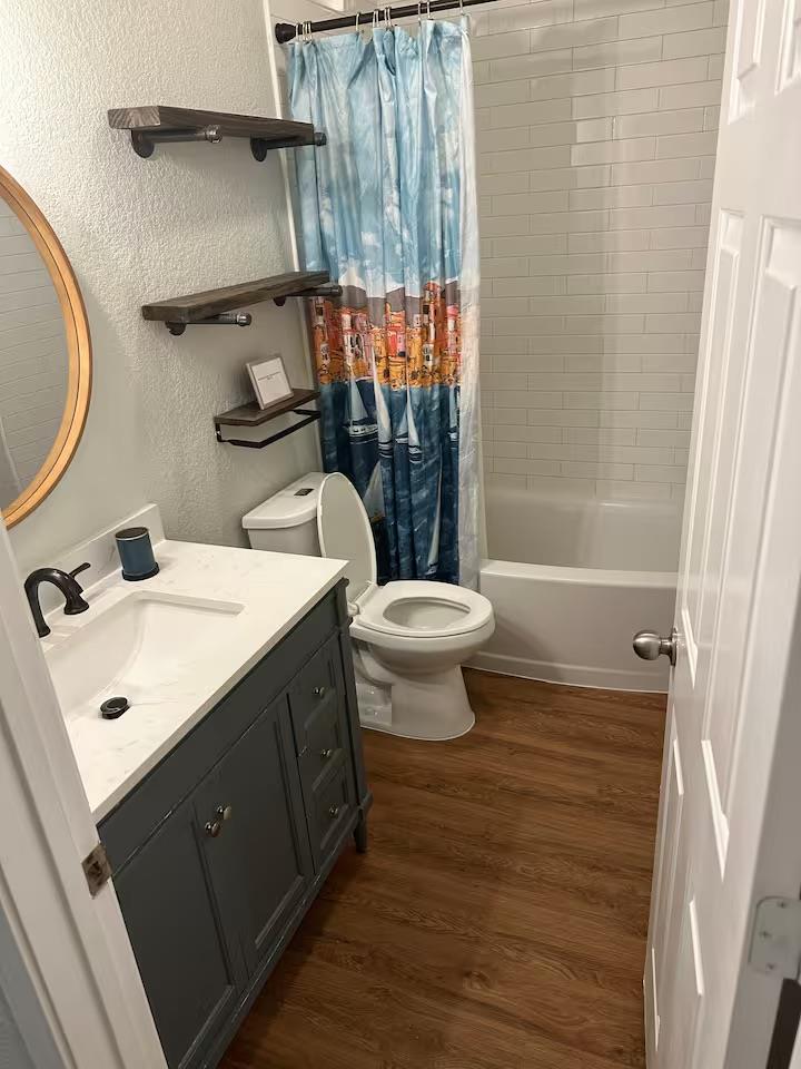 1404 E 3rd St, Georgetown, TX 78626