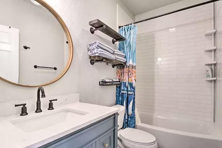 1404 E 3rd St, Georgetown, TX 78626