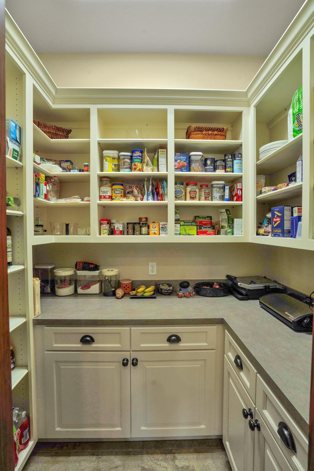 300 Escalera Pkwy, Georgetown, TX 78628