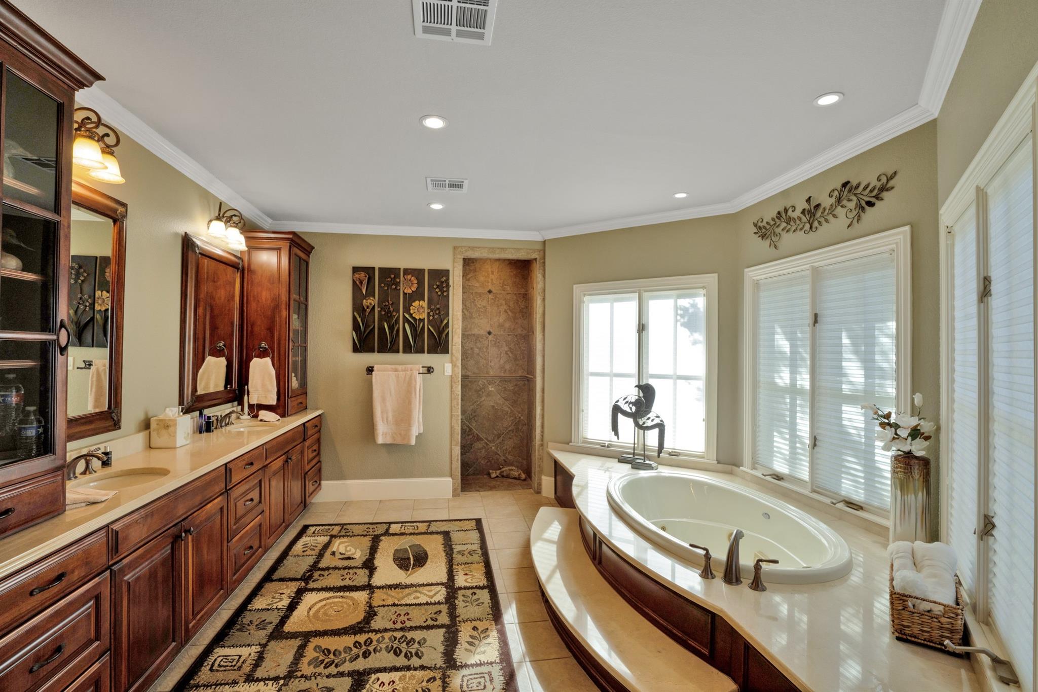 300 Escalera Pkwy, Georgetown, TX 78628