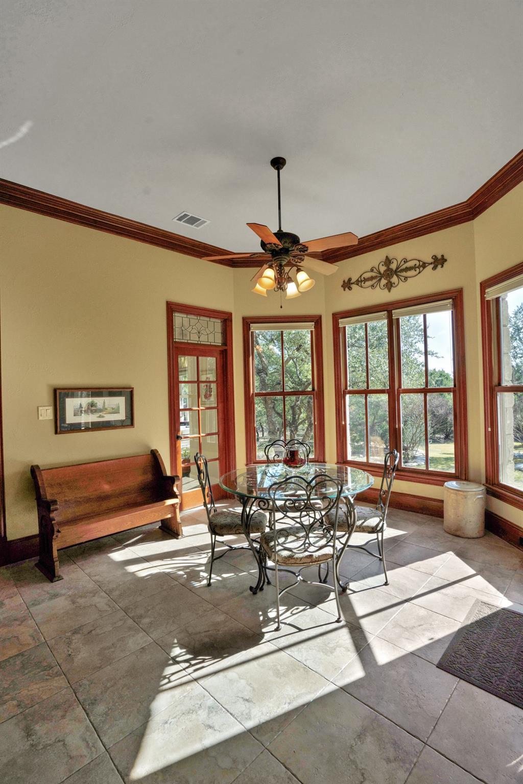 300 Escalera Pkwy, Georgetown, TX 78628