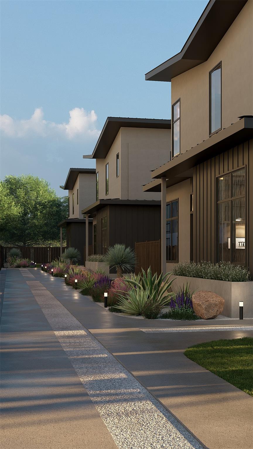 4412 S 1st St # 2, Austin, TX 78745