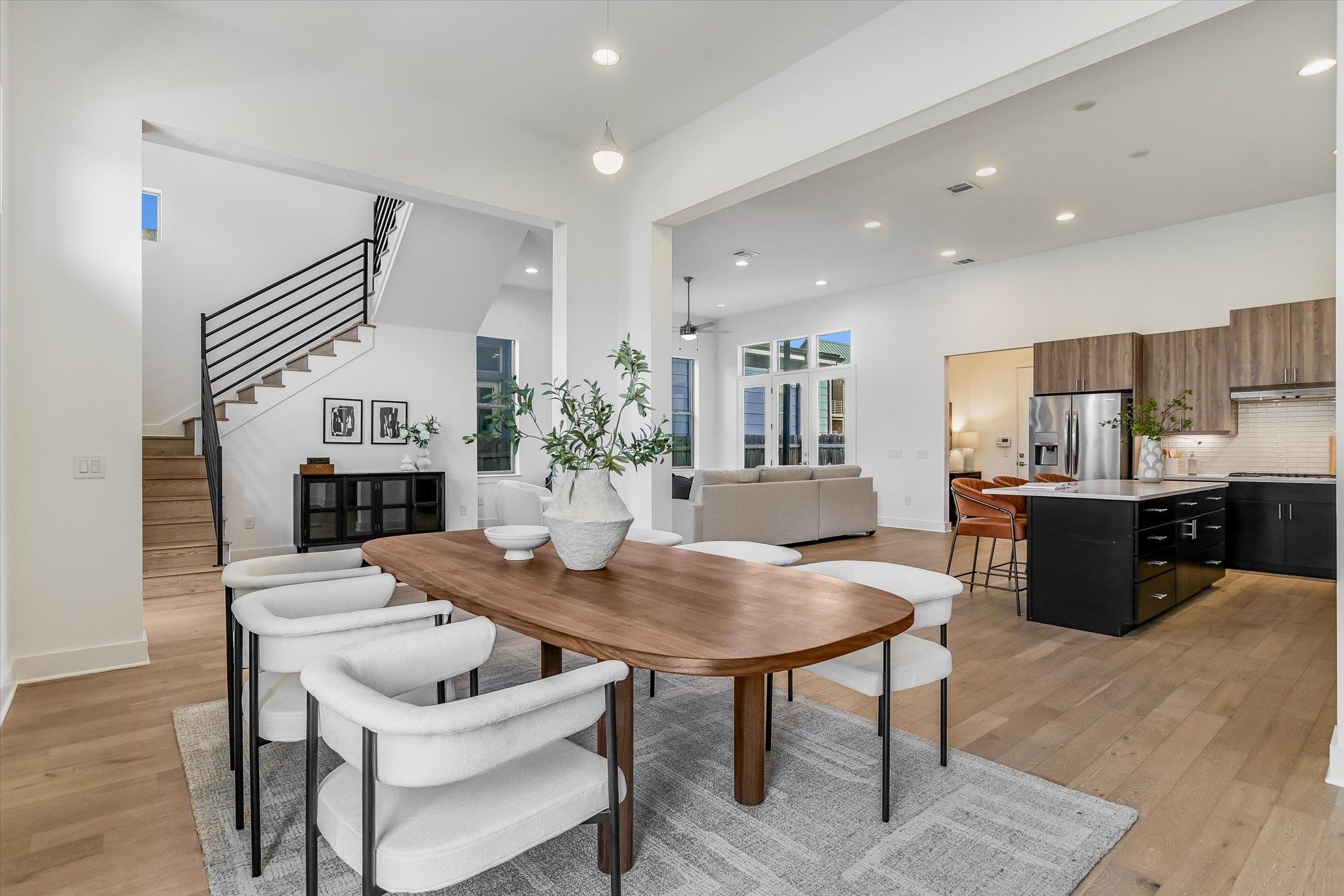 6121 Florencia Ln, Austin, TX 78724