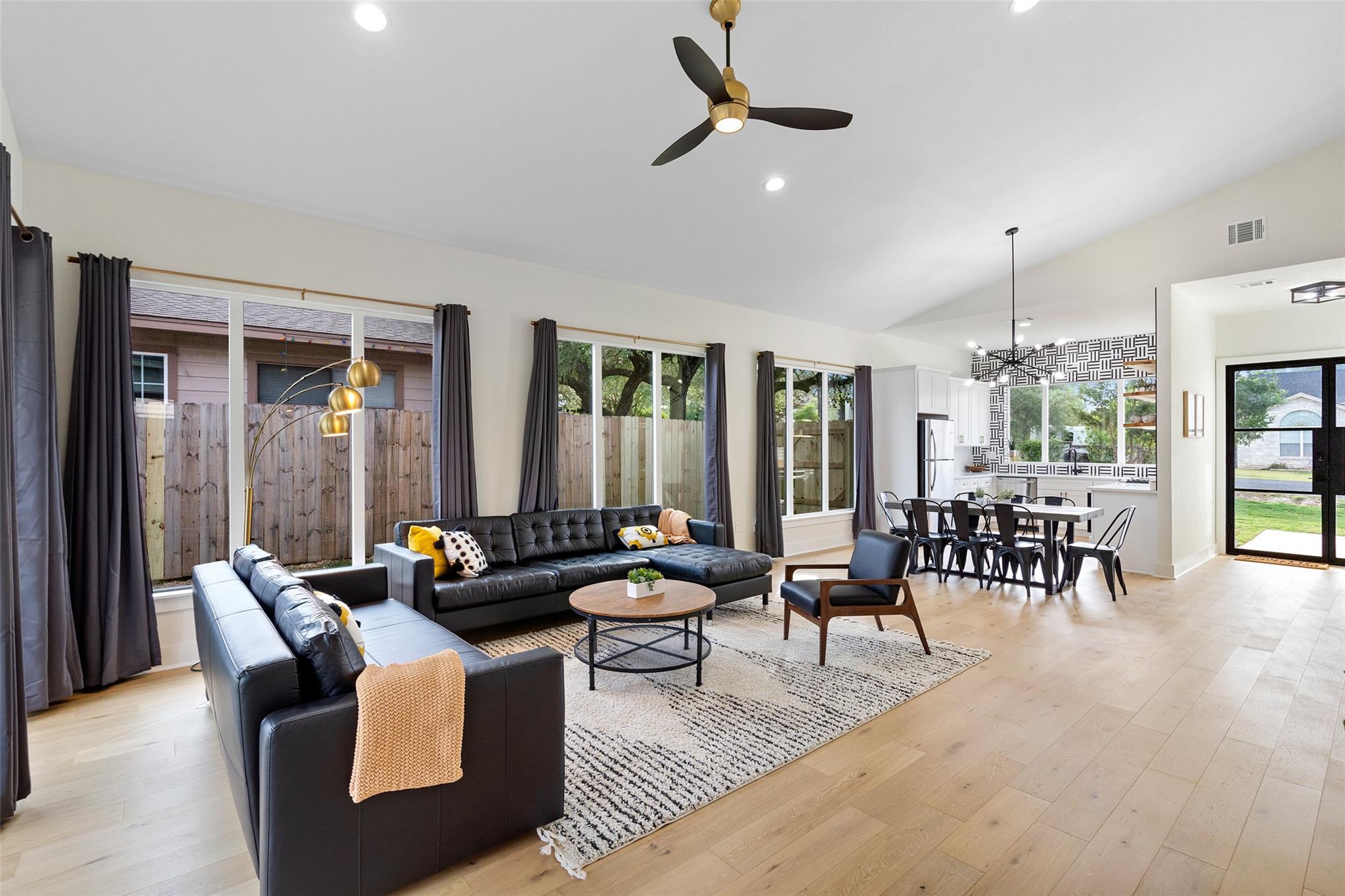 2211 White Dove Pass, Austin, TX 78734