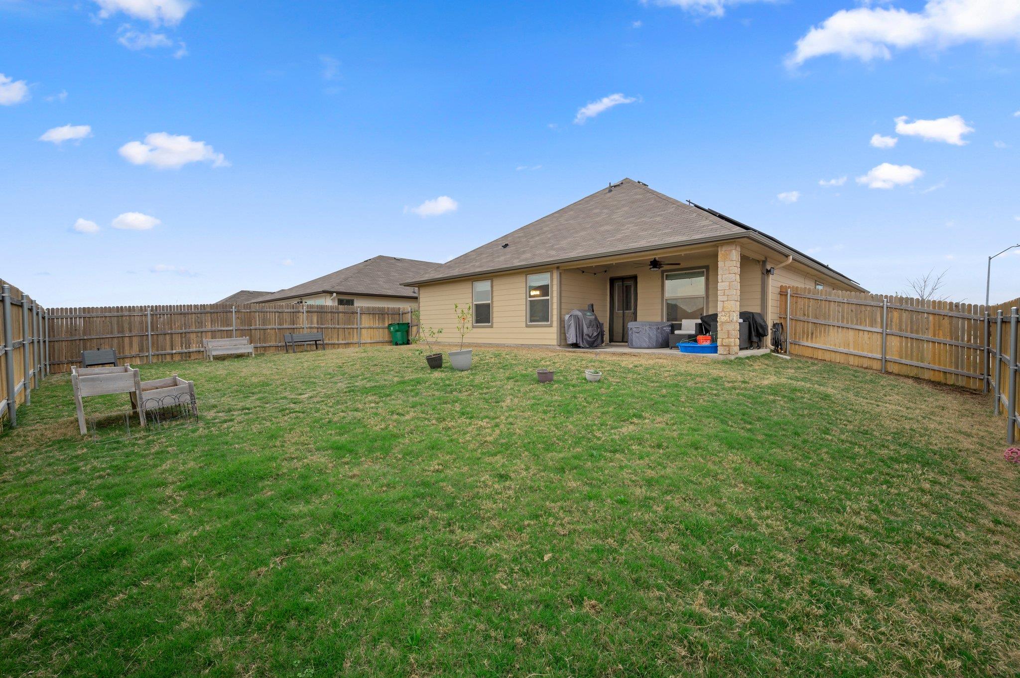 101 Gunther Way, Taylor, TX 76574
