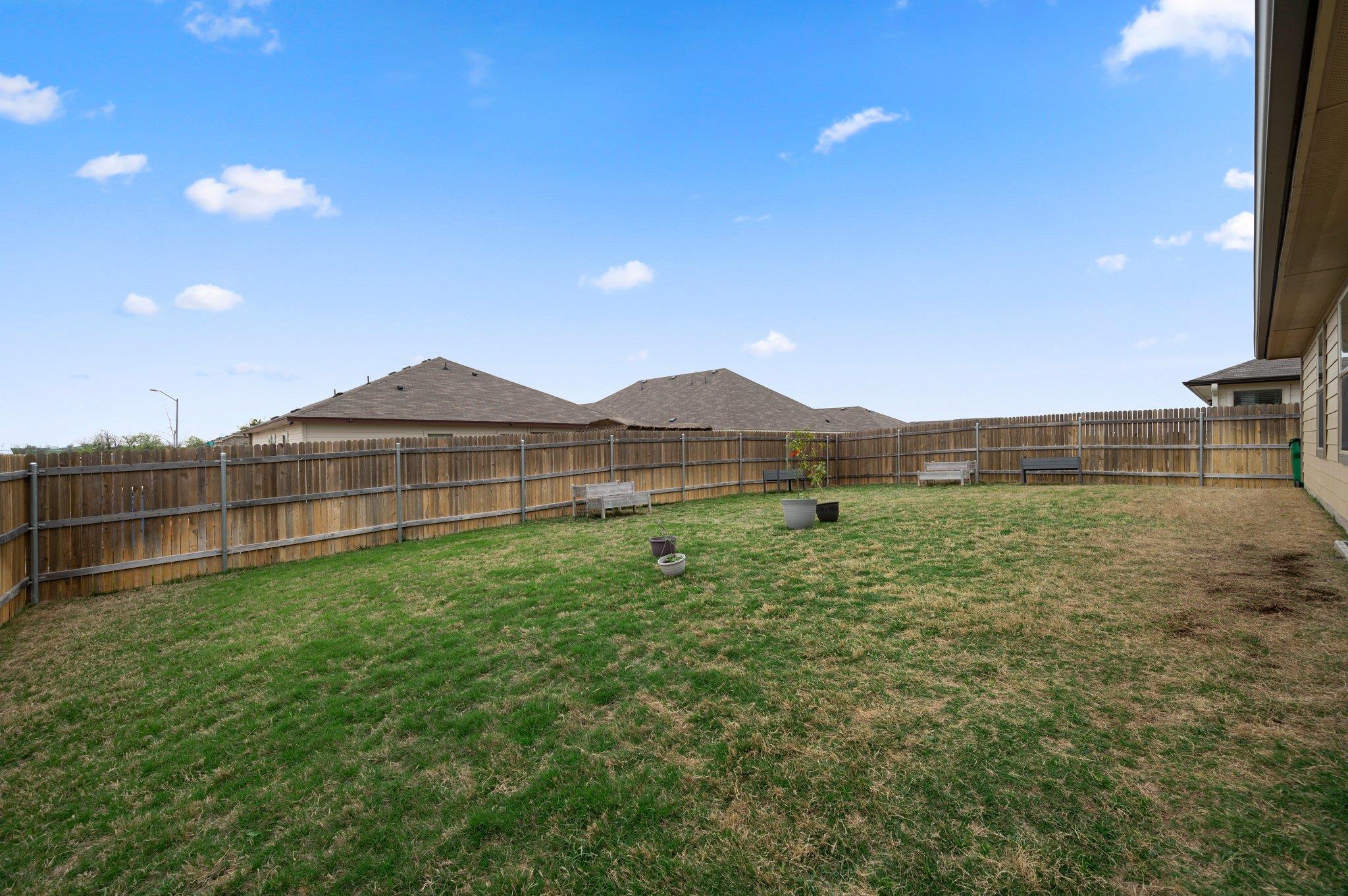 101 Gunther Way, Taylor, TX 76574