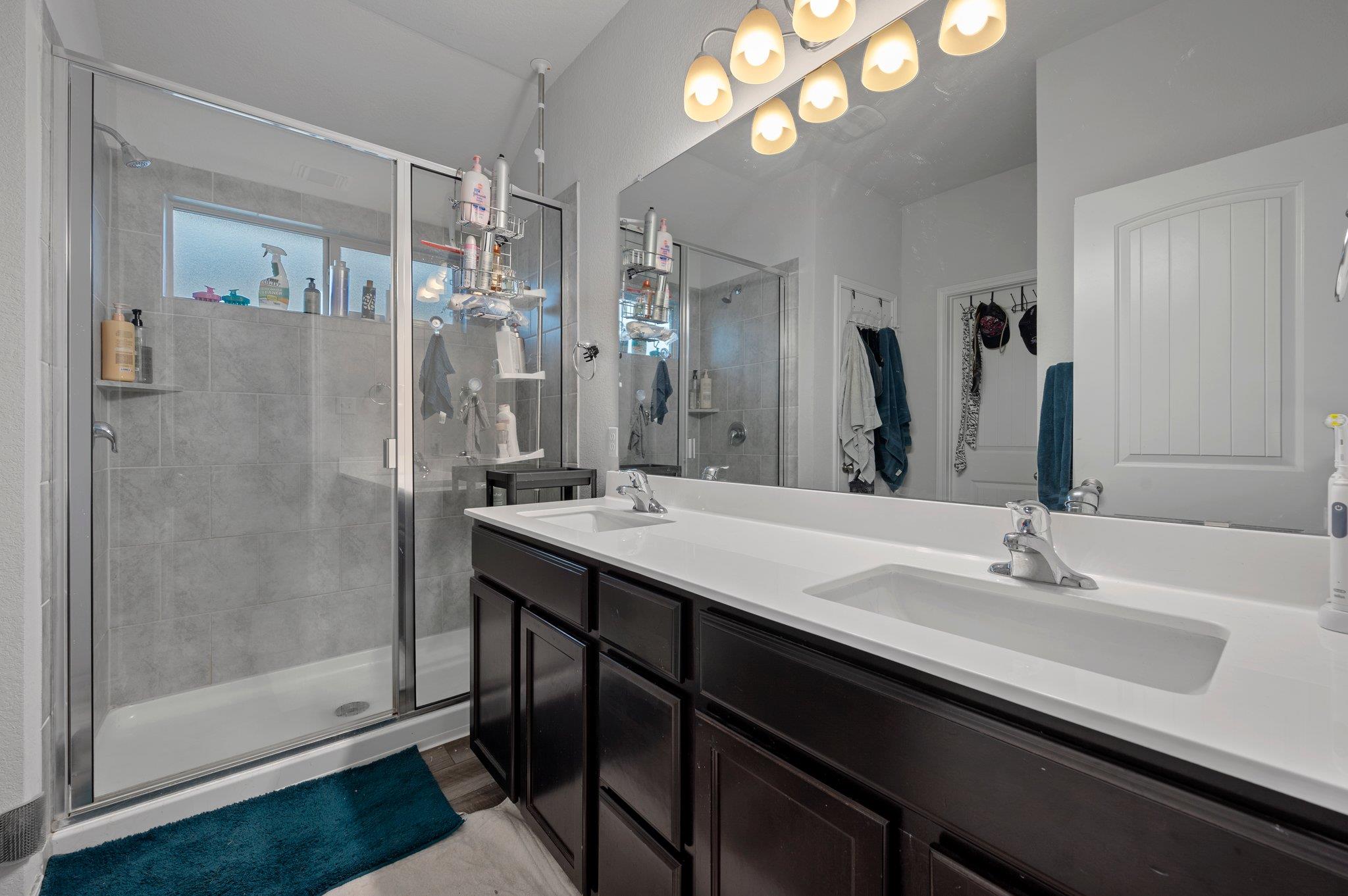 101 Gunther Way, Taylor, TX 76574