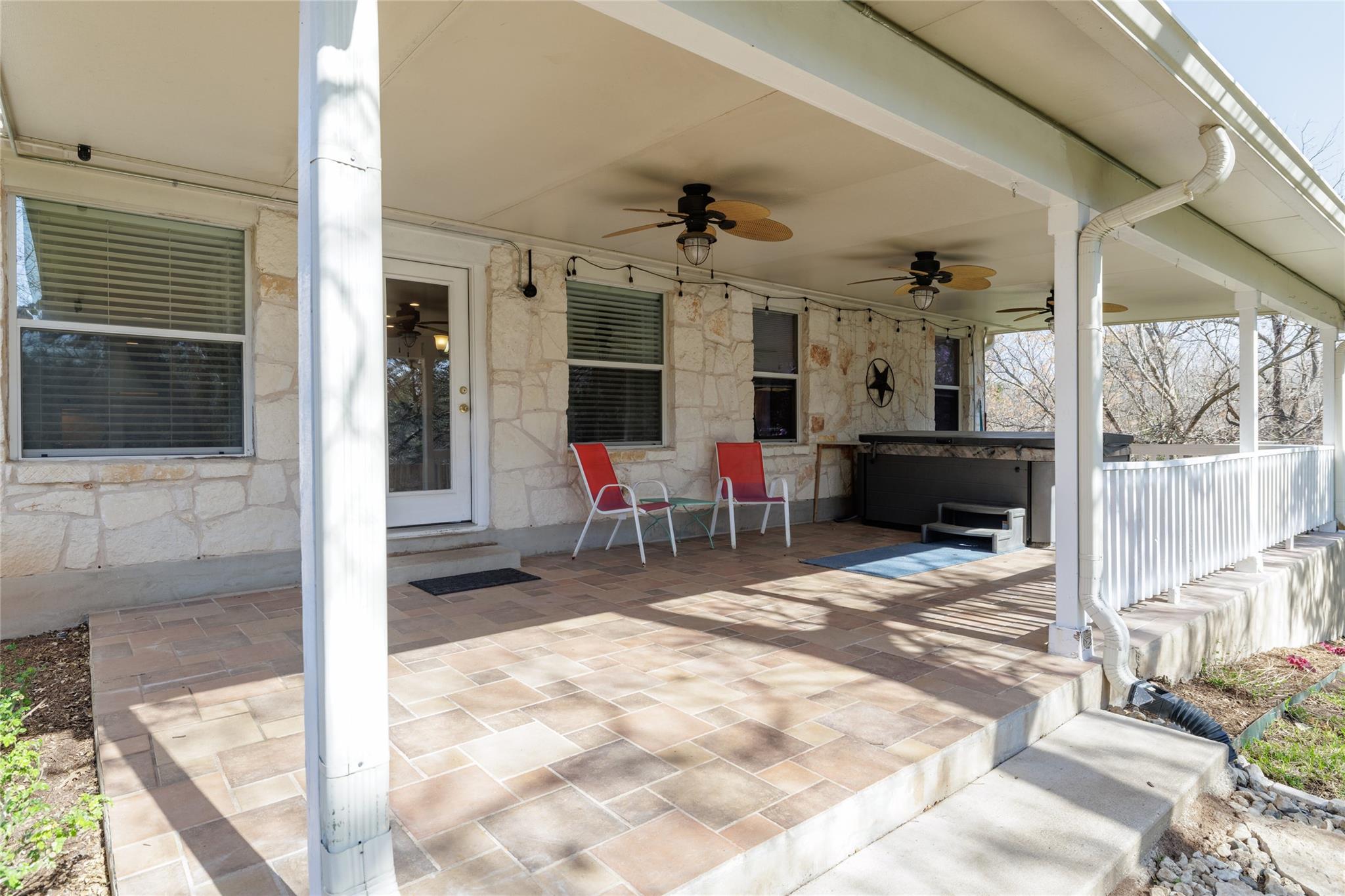 3301 Spumanti Ln, Leander, TX 78641