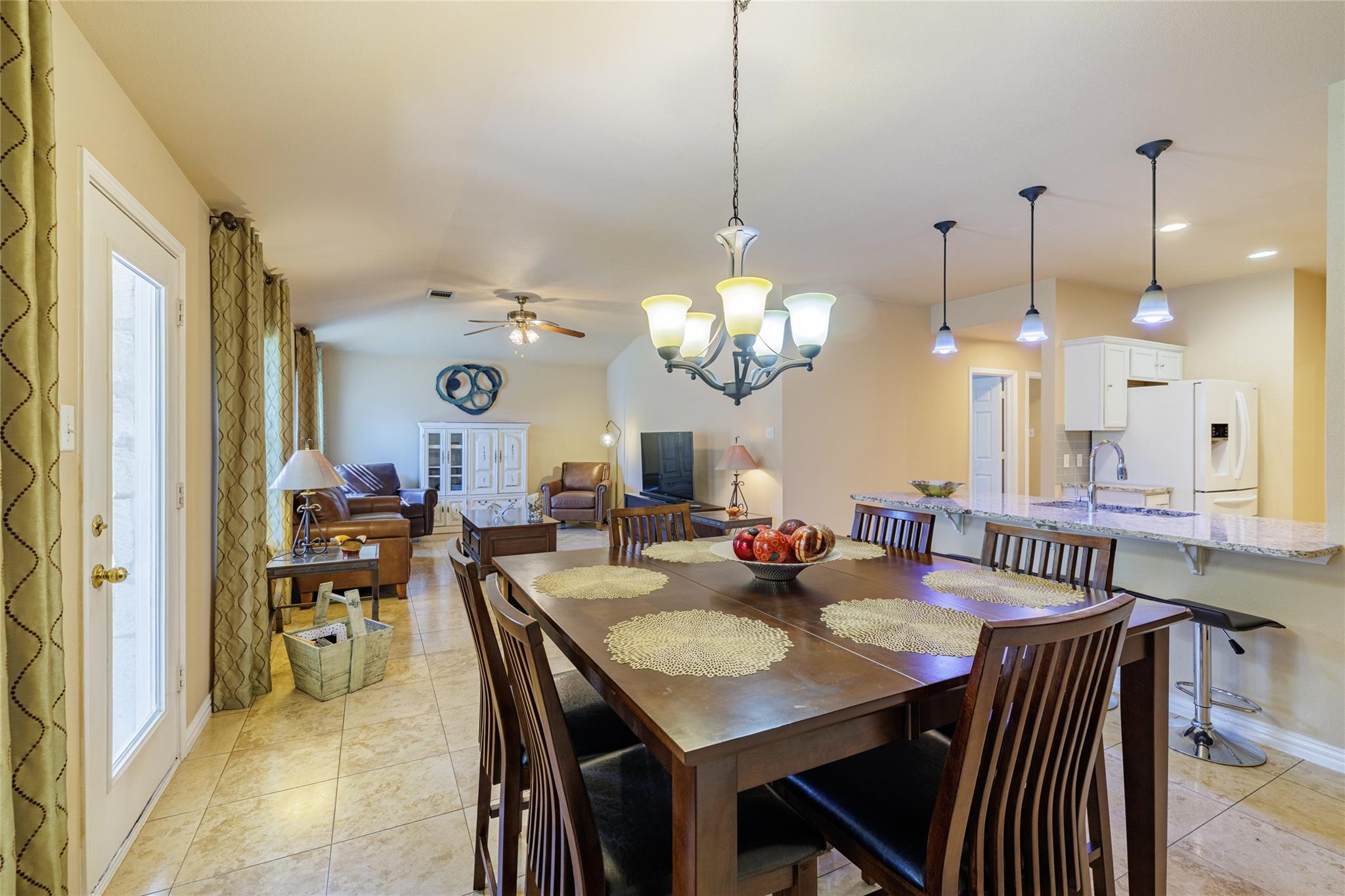 3301 Spumanti Ln, Leander, TX 78641