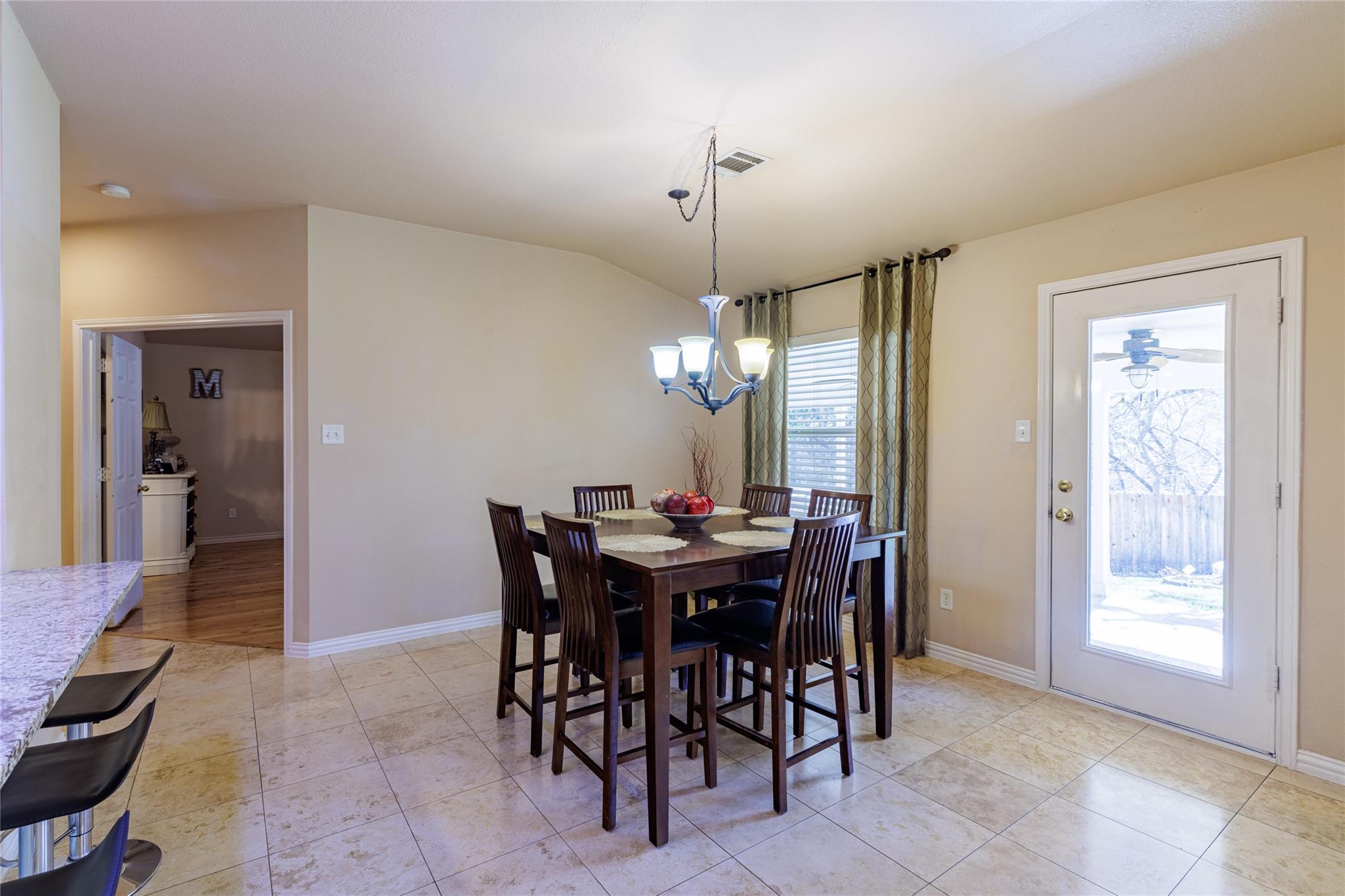 3301 Spumanti Ln, Leander, TX 78641