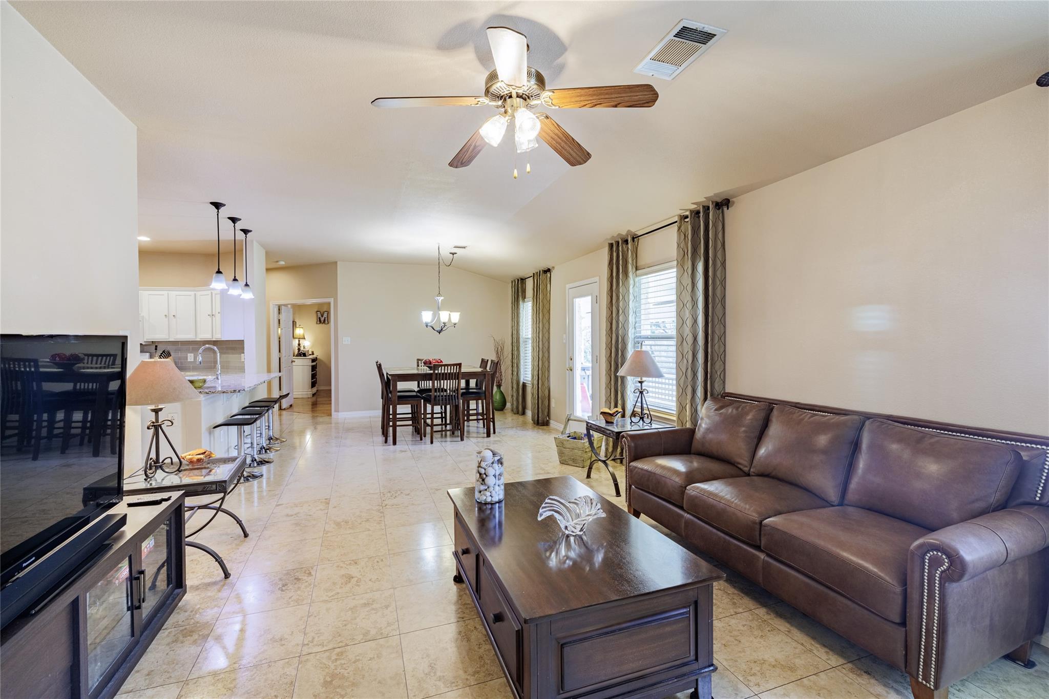 3301 Spumanti Ln, Leander, TX 78641