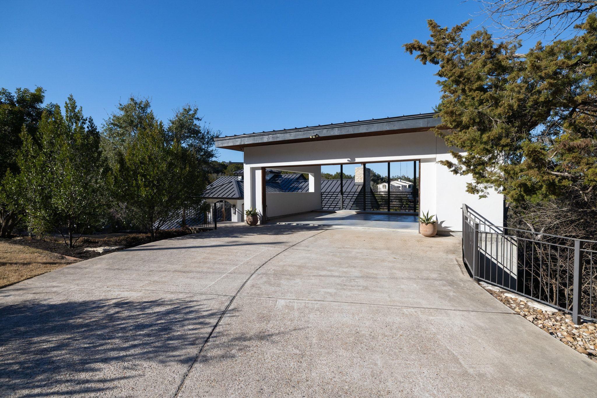 1517 Wild Cat Holw, West Lake Hills, TX 78746